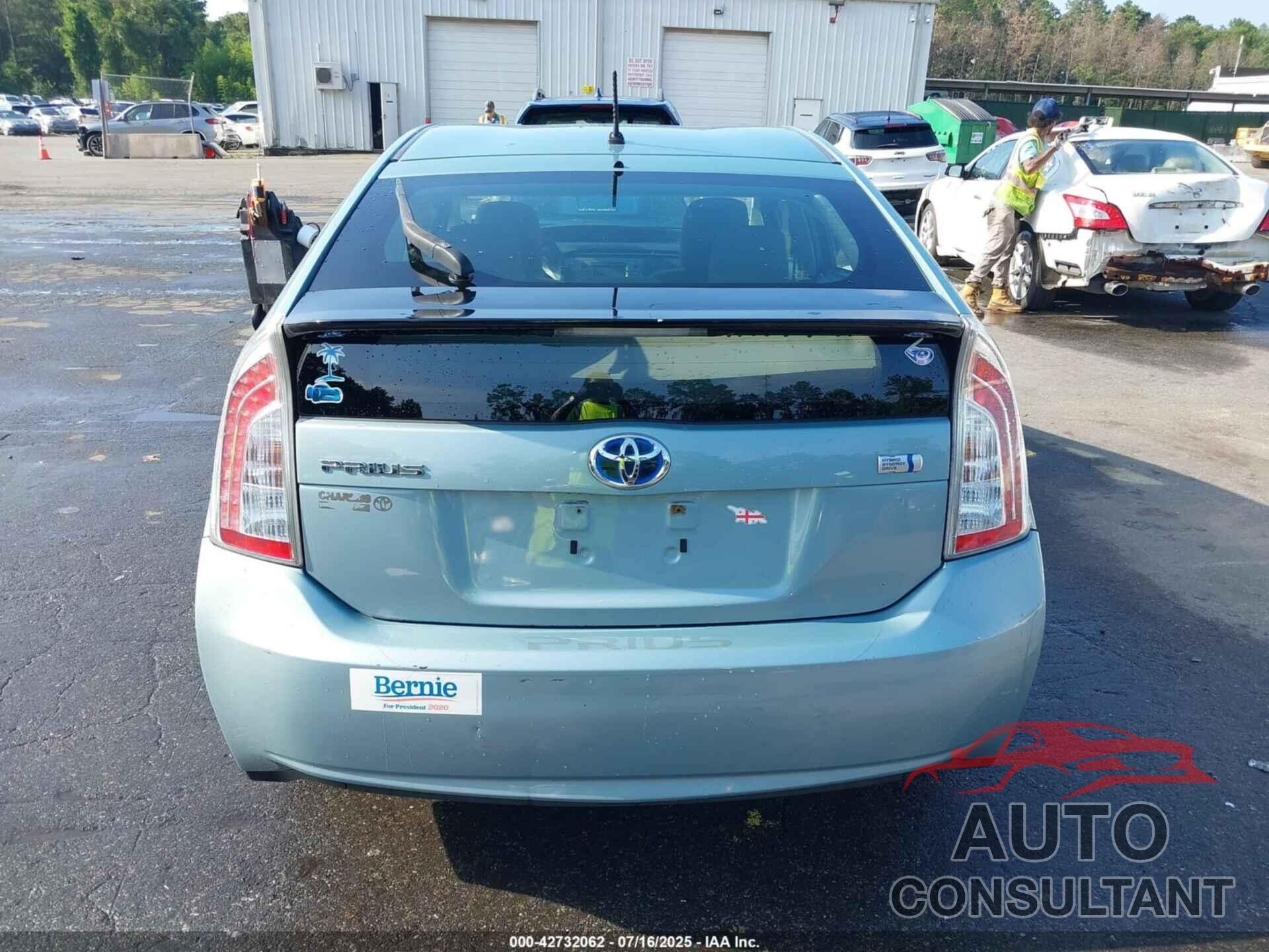 TOYOTA PRIUS 2013 - JTDKN3DU6D1695951