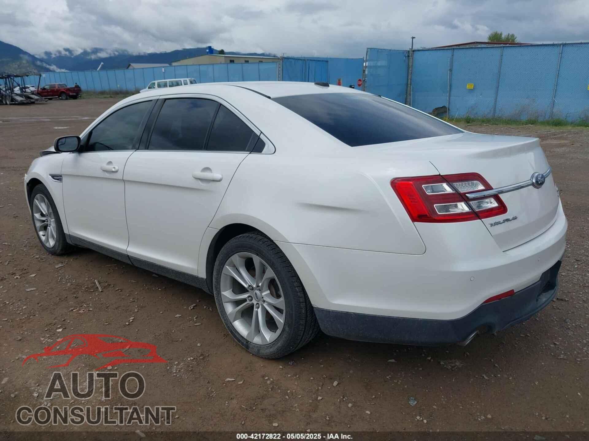 FORD TAURUS 2013 - 1FAHP2E86DG151274