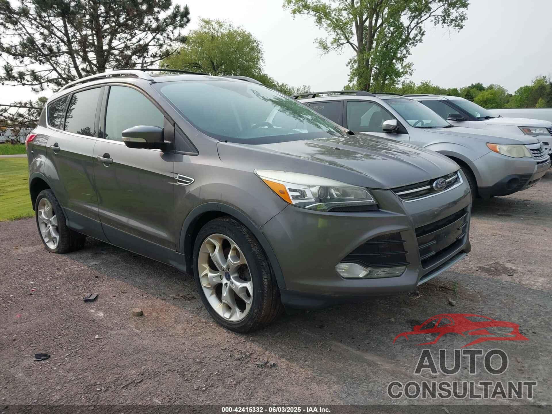 FORD ESCAPE 2013 - 1FMCU9J96DUD74870