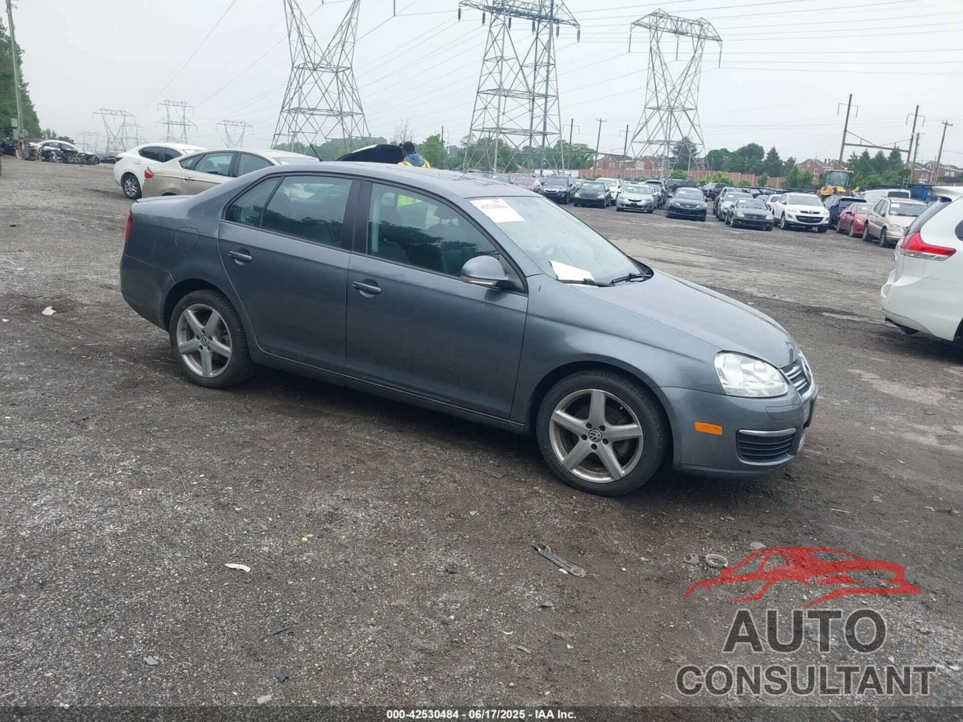 VOLKSWAGEN JETTA 2010 - 3VWRZ7AJ7AM155458