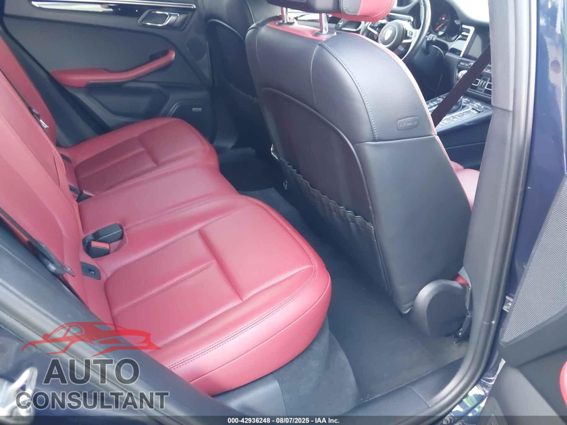 PORSCHE MACAN 2021 - WP1AA2A5XMLB15862
