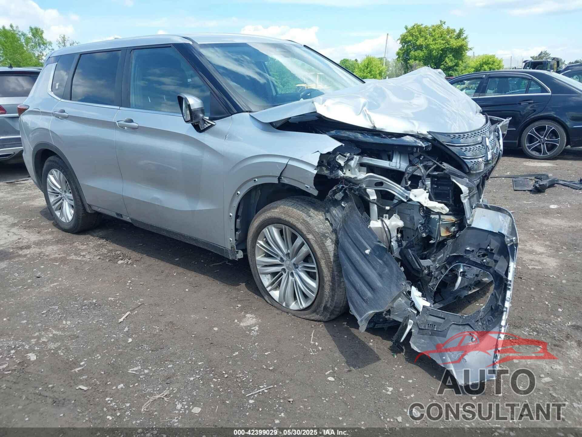 MITSUBISHI OUTLANDER 2022 - JA4J4TA83NZ032355