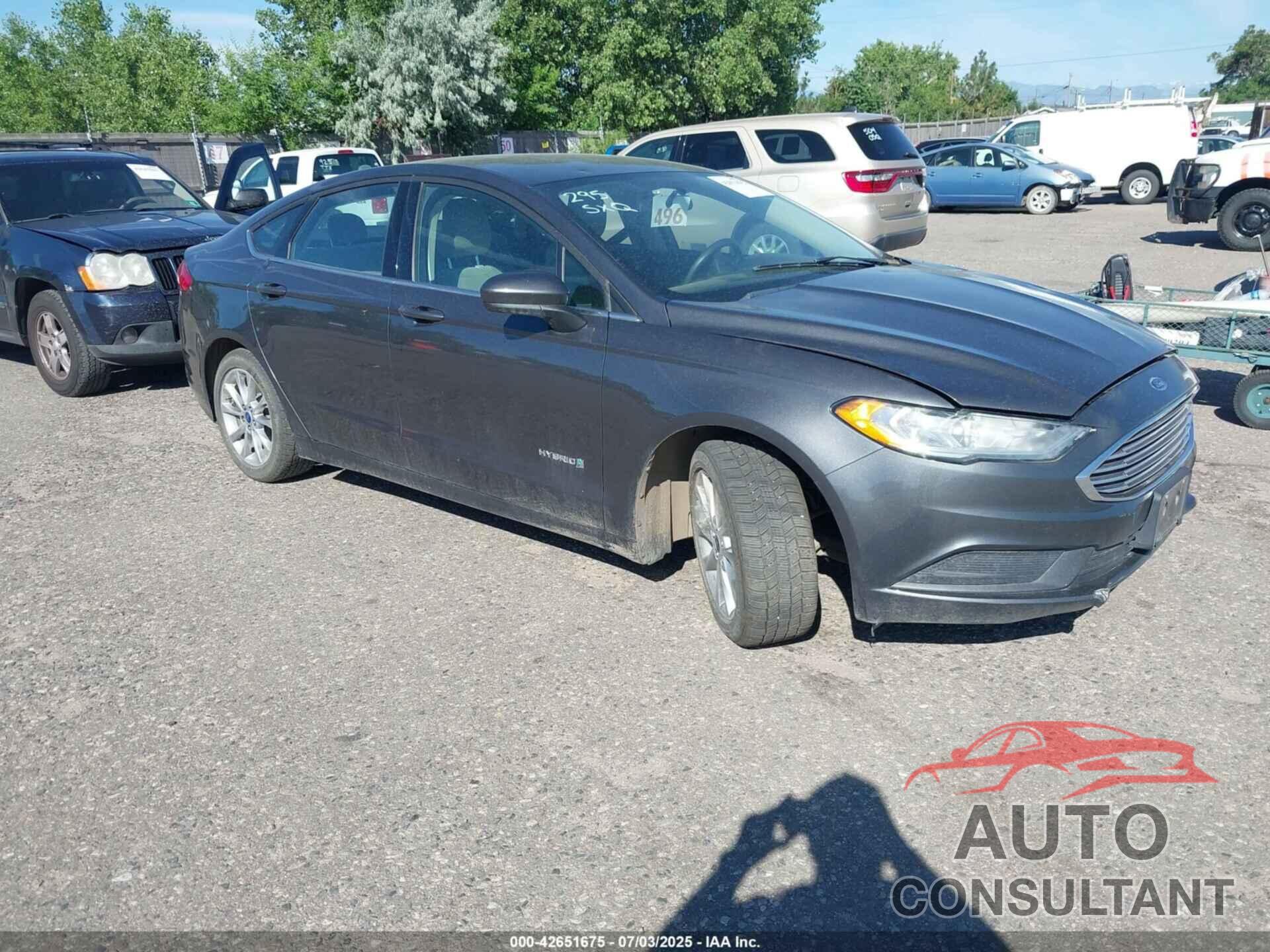 FORD FUSION HYBRID 2017 - 3FA6P0UU9HR132906