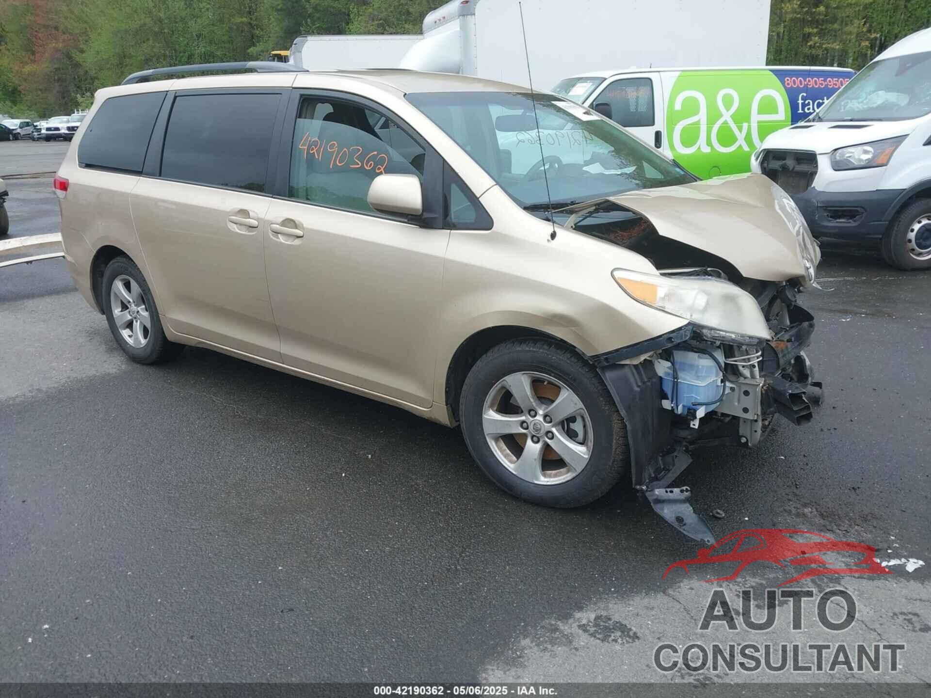 TOYOTA SIENNA 2011 - 5TDKK3DC2BS006651