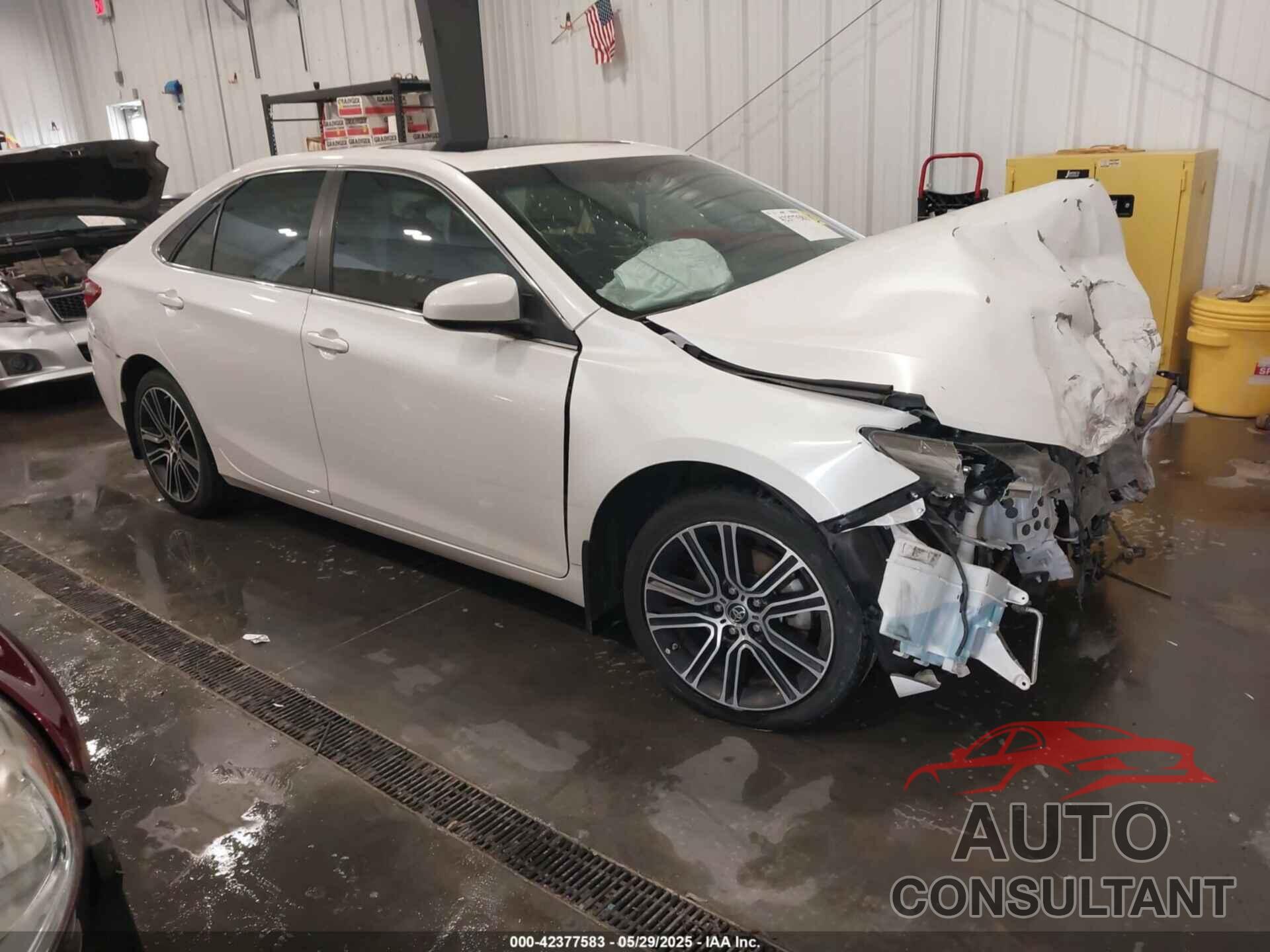 TOYOTA CAMRY 2016 - 4T1BF1FK7GU510141