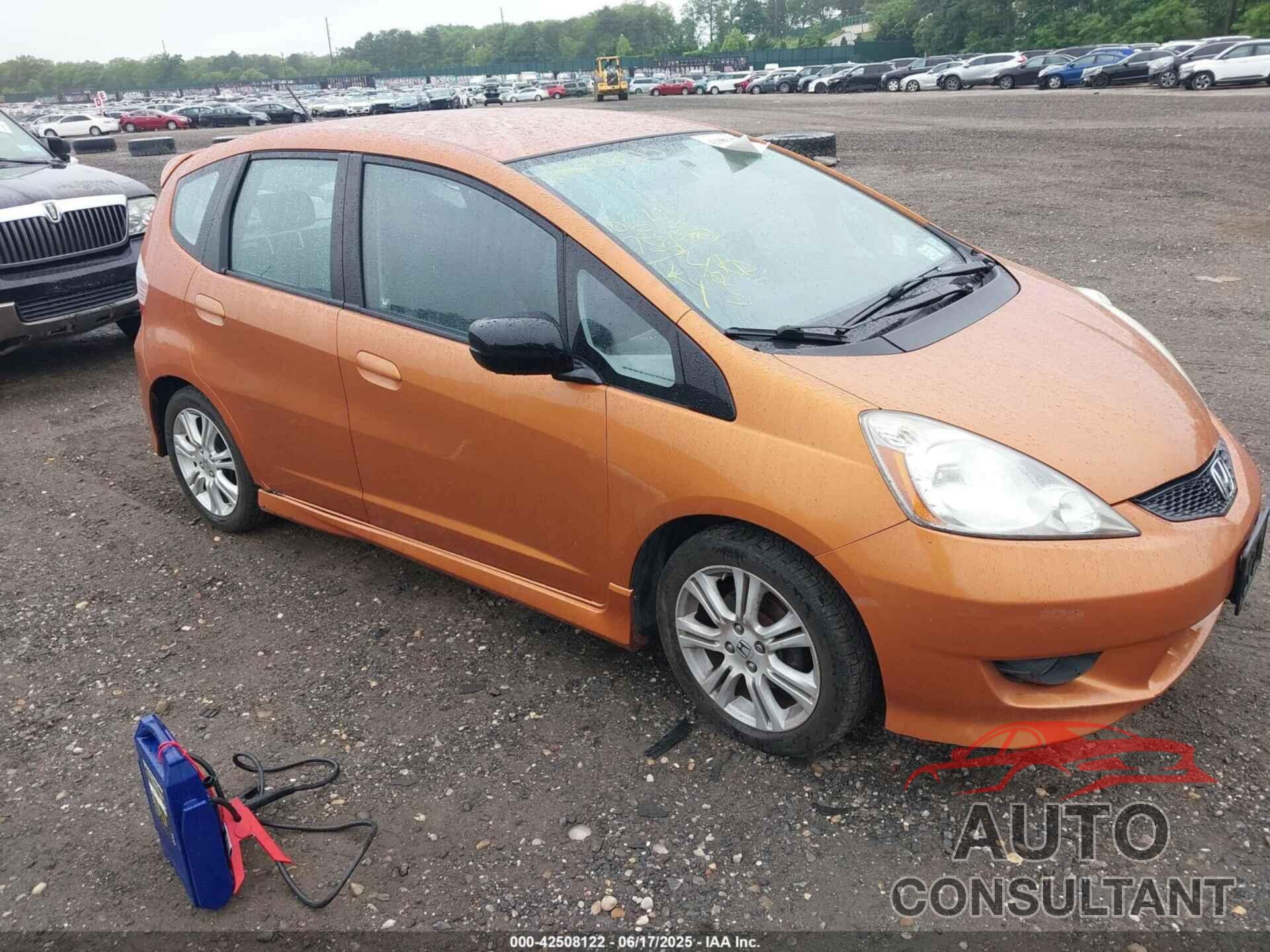 HONDA FIT 2009 - JHMGE87459S016136