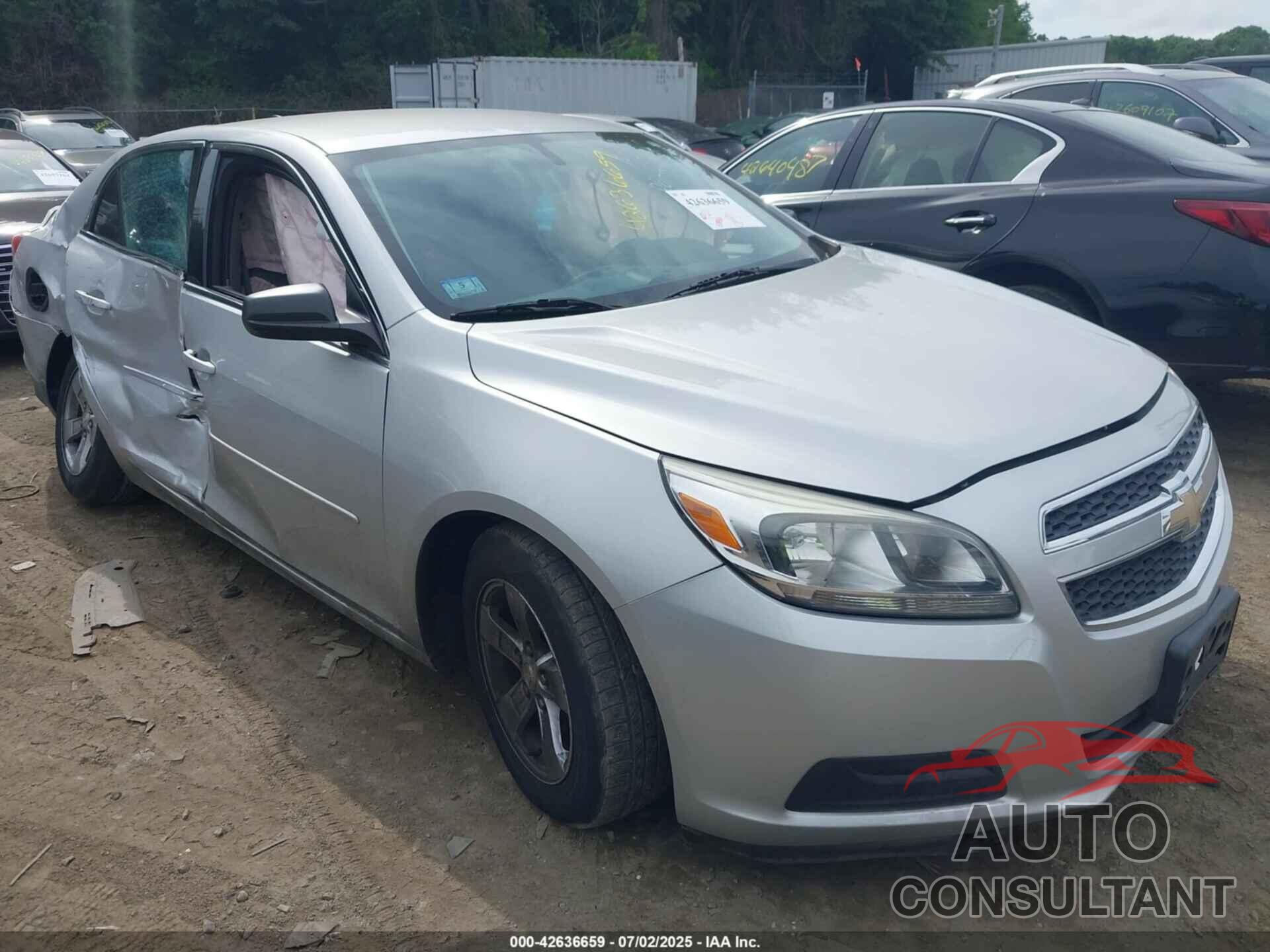 CHEVROLET MALIBU 2013 - 1G11B5SA4DF167541