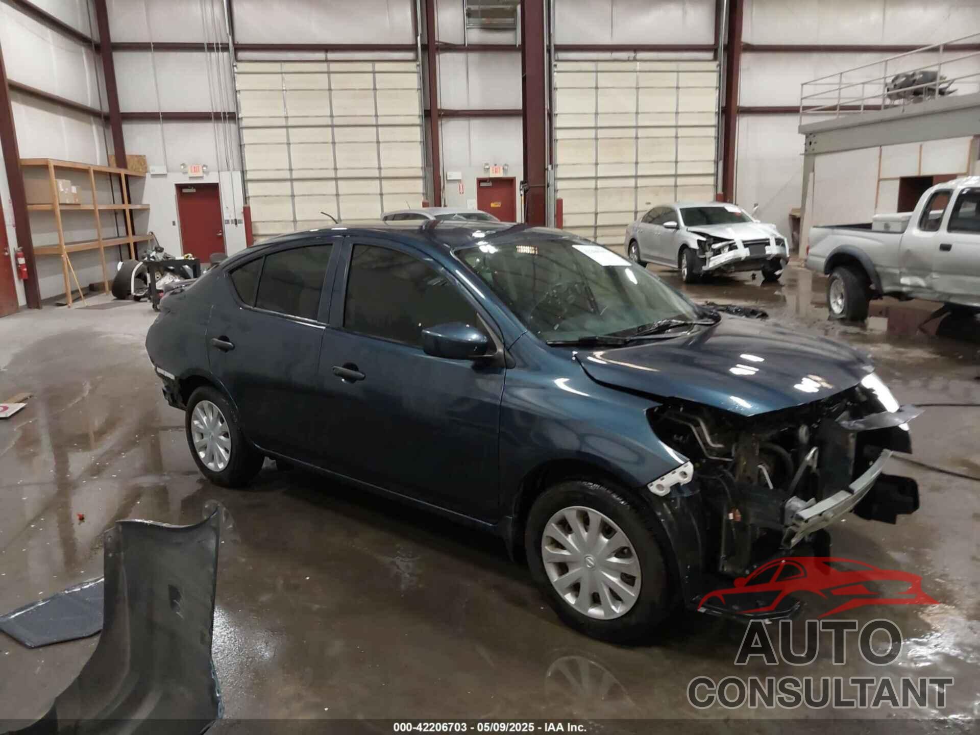 NISSAN VERSA 2017 - 3N1CN7AP9HL888218
