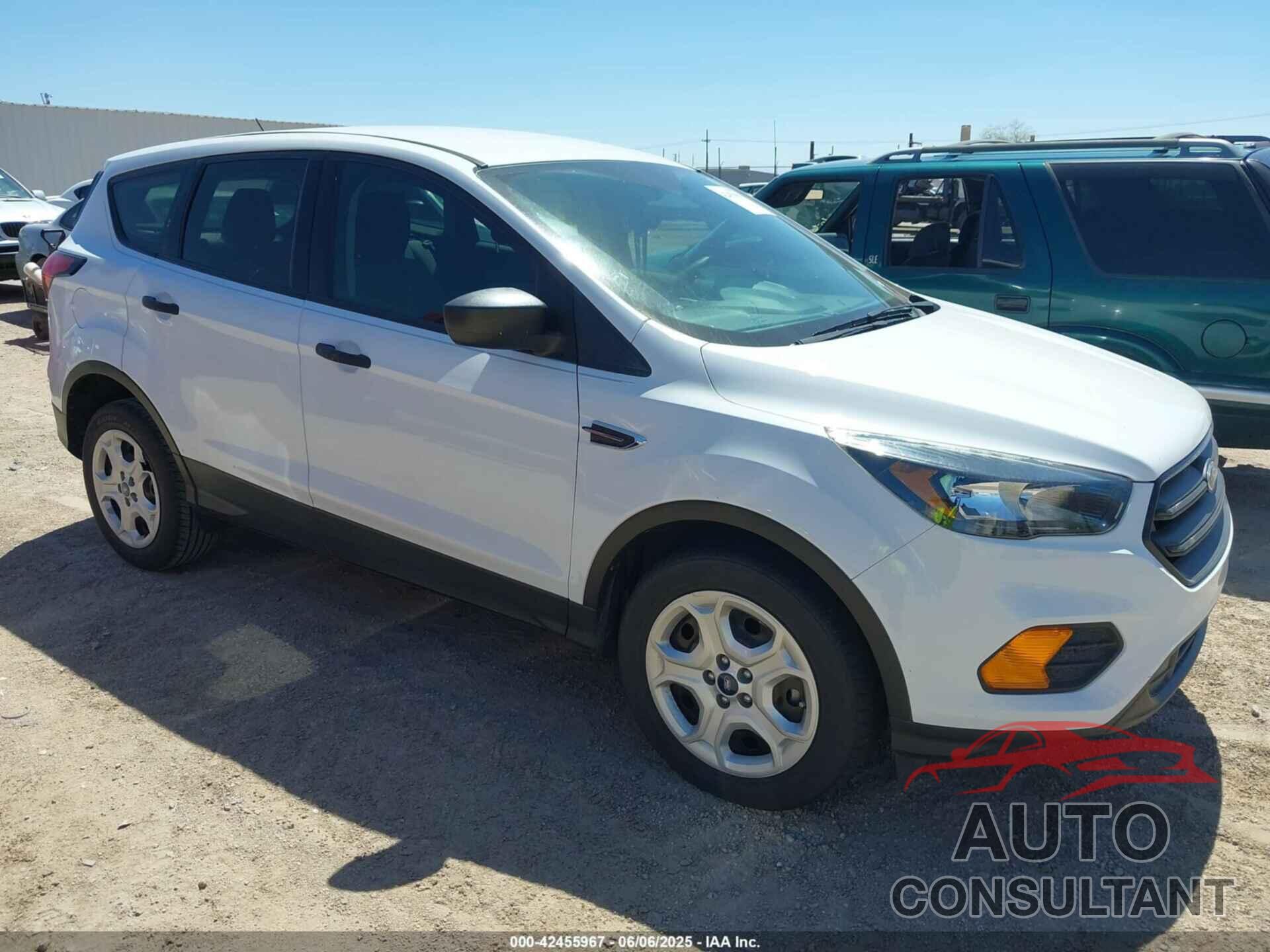 FORD ESCAPE 2019 - 1FMCU0F75KUB05551