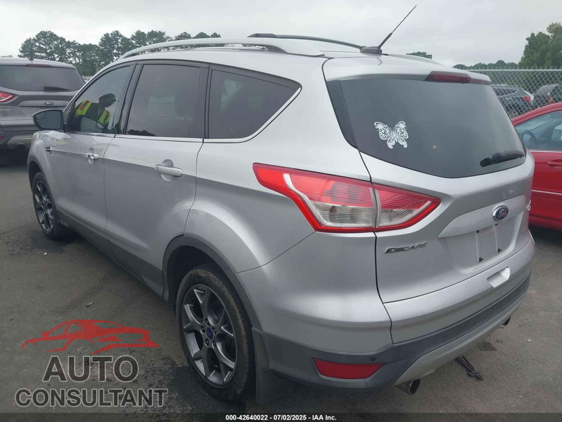 FORD ESCAPE 2013 - 1FMCU9J9XDUB51442