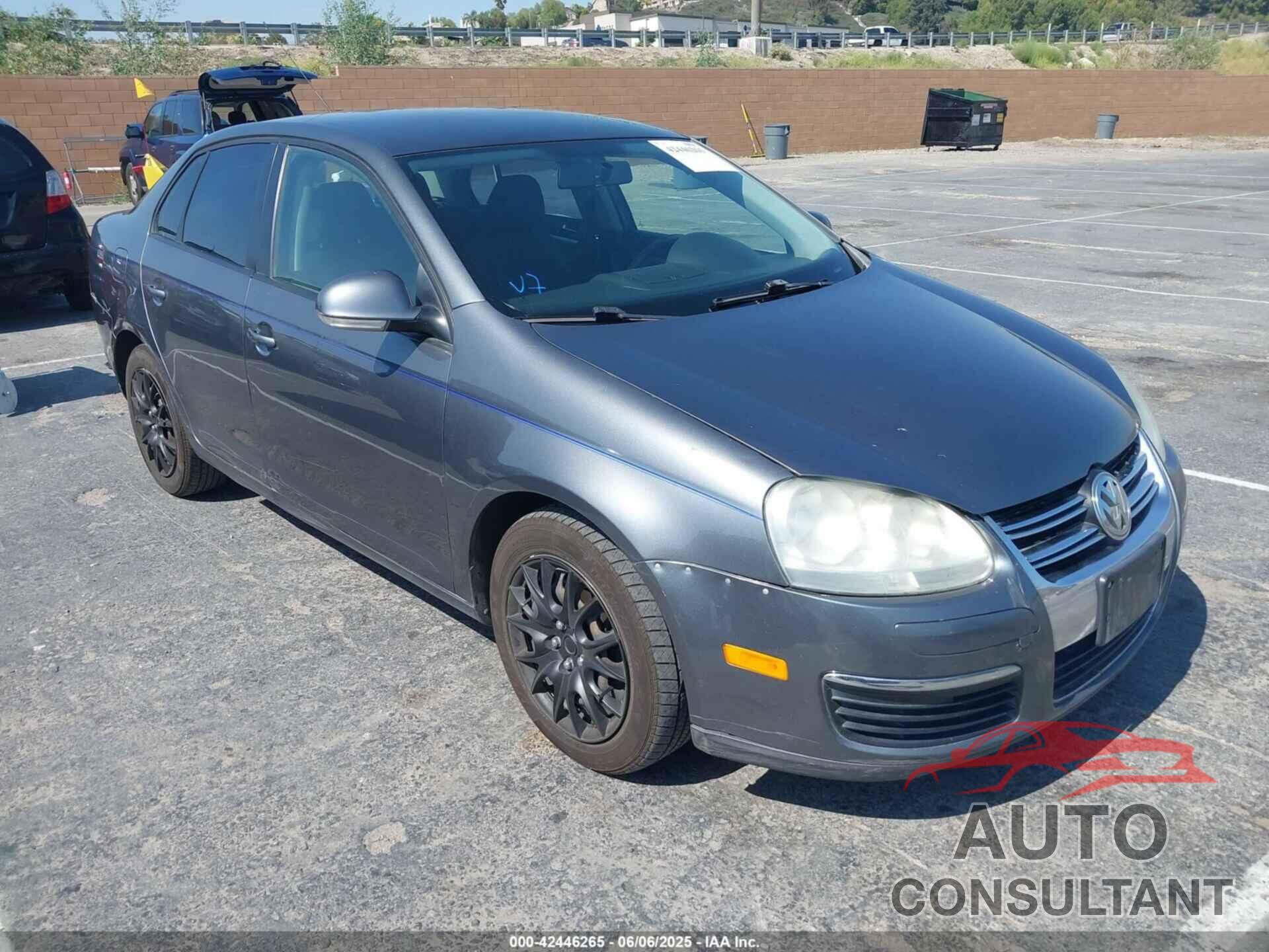 VOLKSWAGEN JETTA 2010 - 3VWJZ7AJ3AM079864