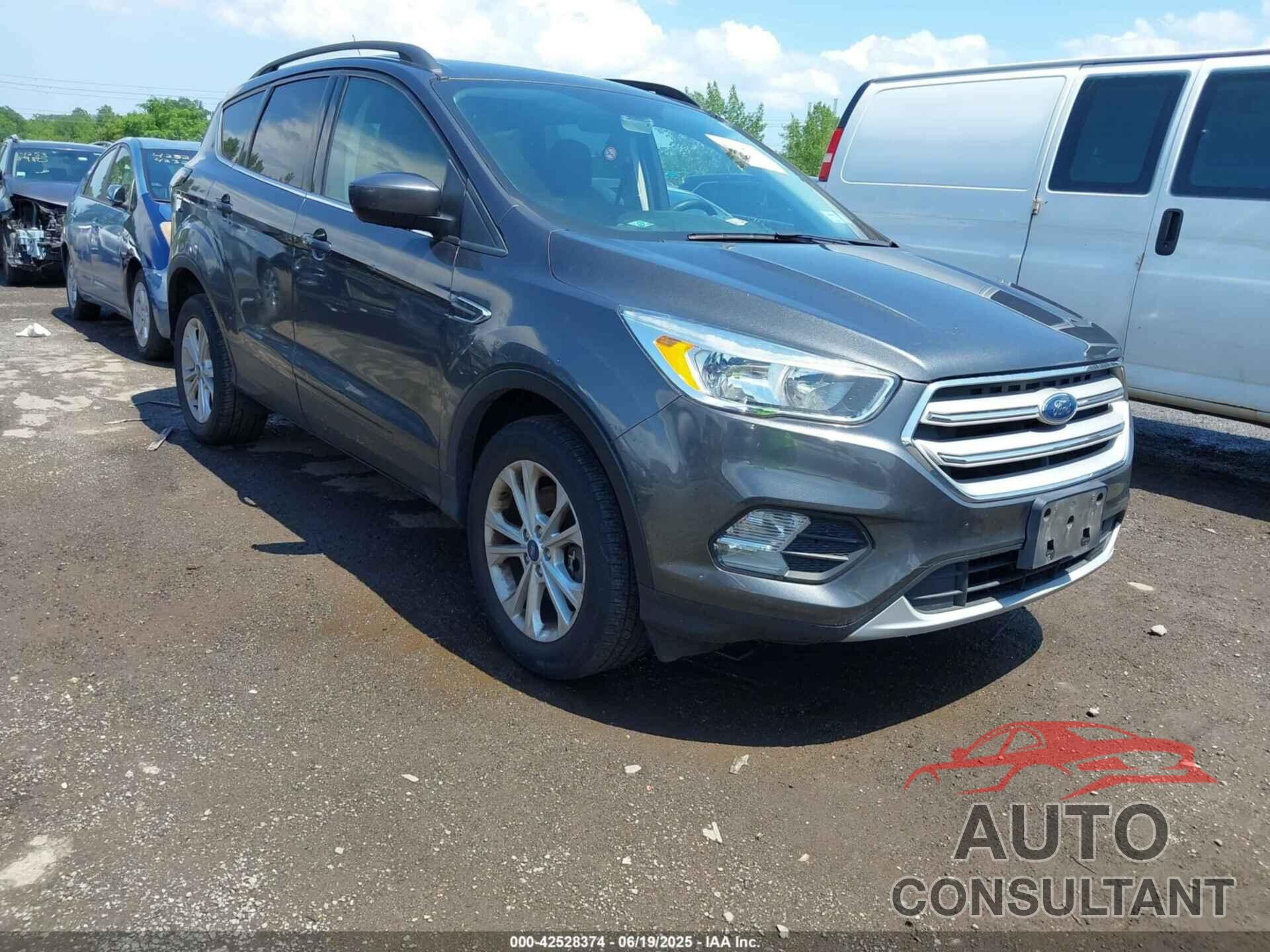 FORD ESCAPE 2018 - 1FMCU9GDXJUD12007