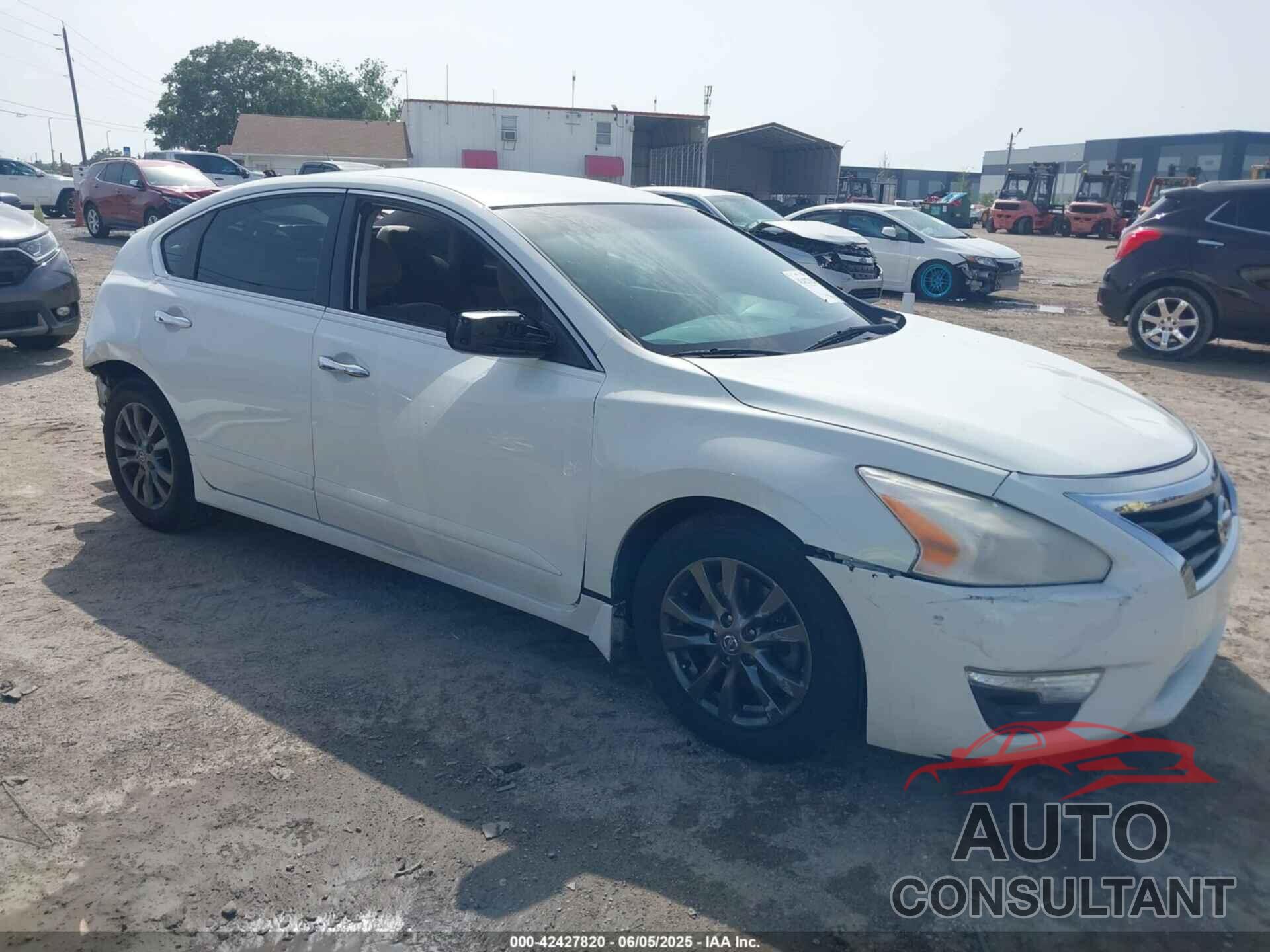 NISSAN ALTIMA 2015 - 1N4AL3AP5FC447834