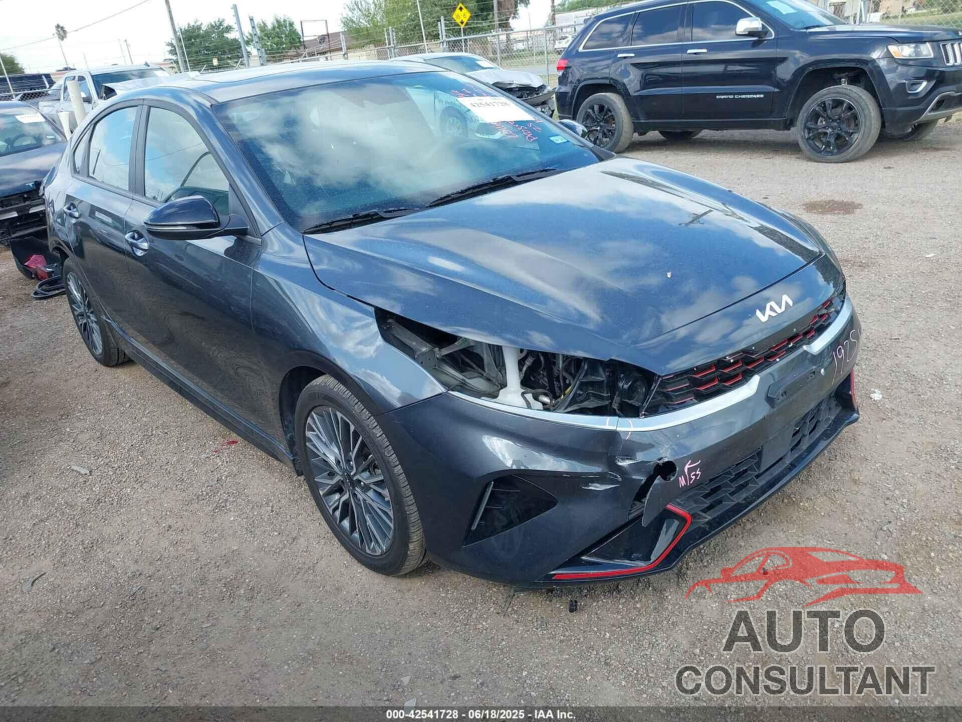KIA FORTE 2024 - 3KPF54AD3RE781914