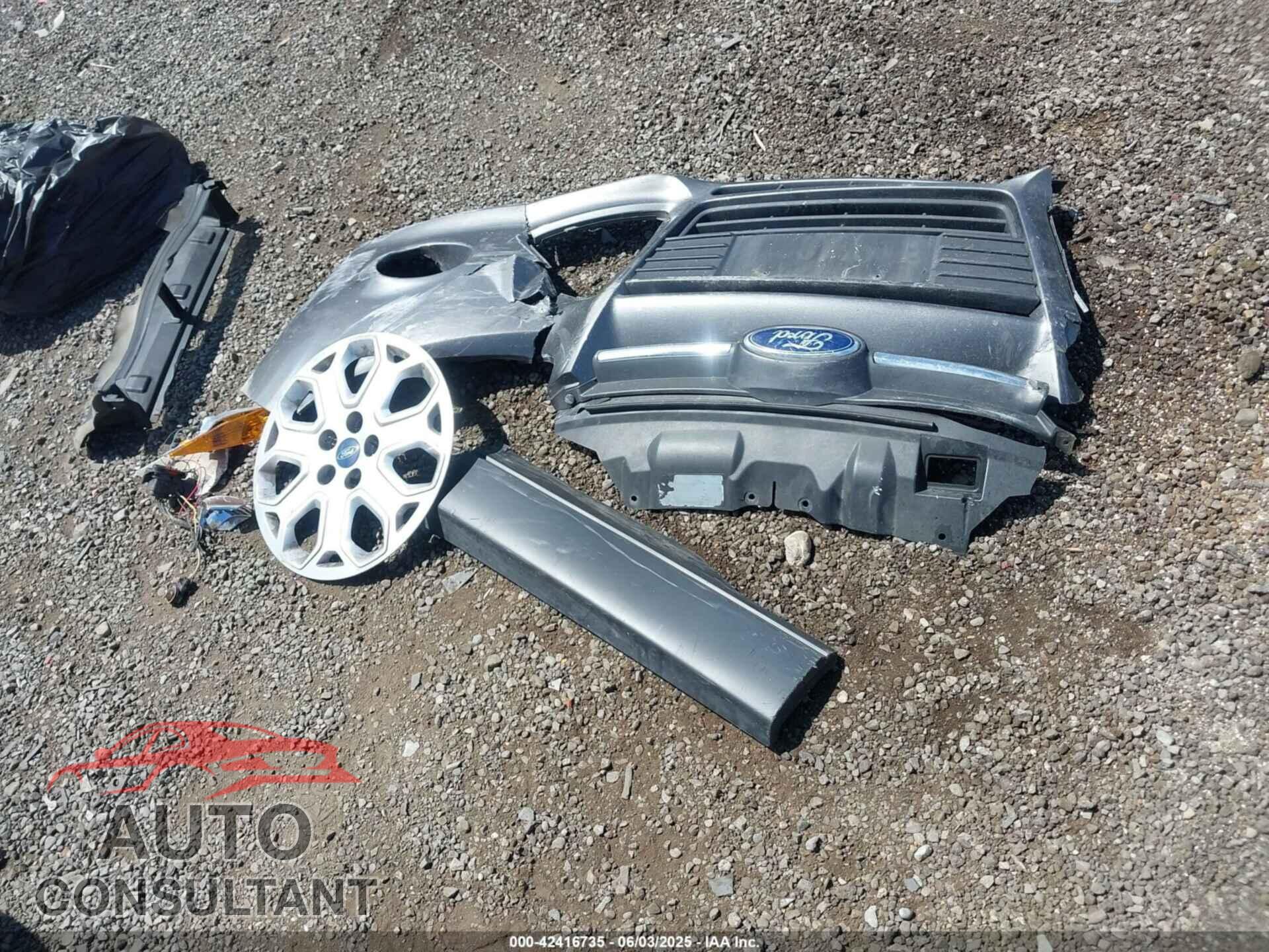 FORD FOCUS 2012 - 1FAHP3F26CL338150
