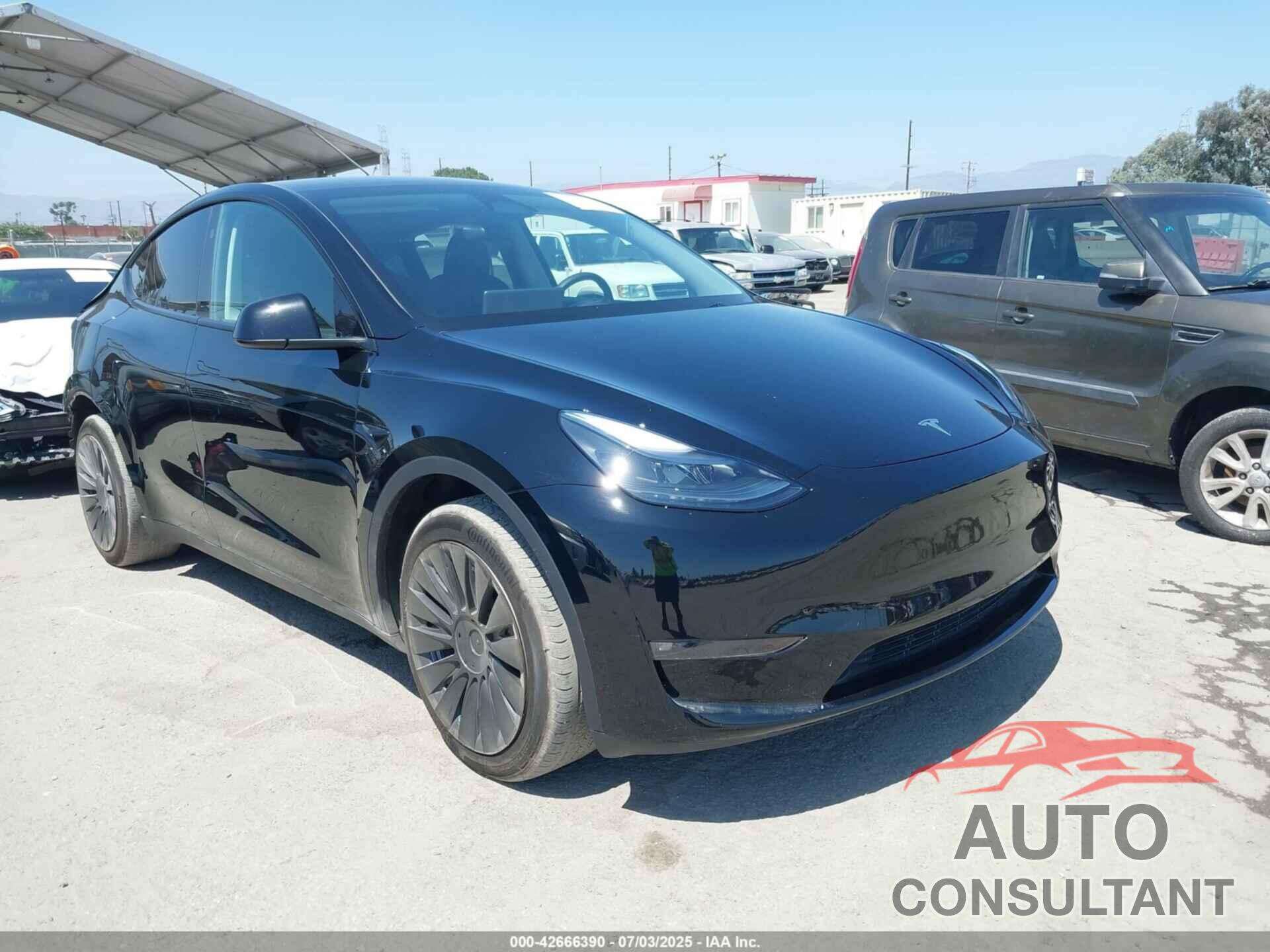 TESLA MODEL Y 2023 - 7SAYGDEE3PF886906