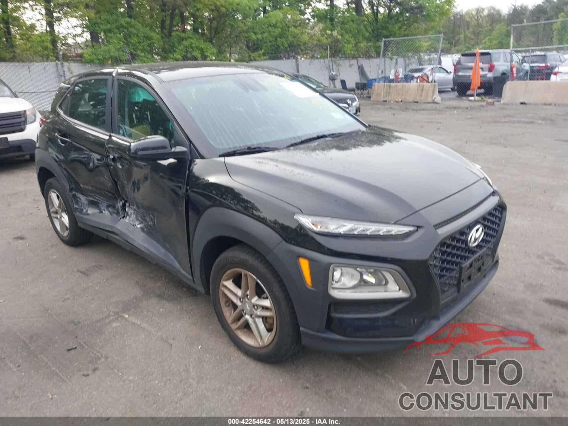 HYUNDAI KONA 2021 - KM8K1CAA4MU746136