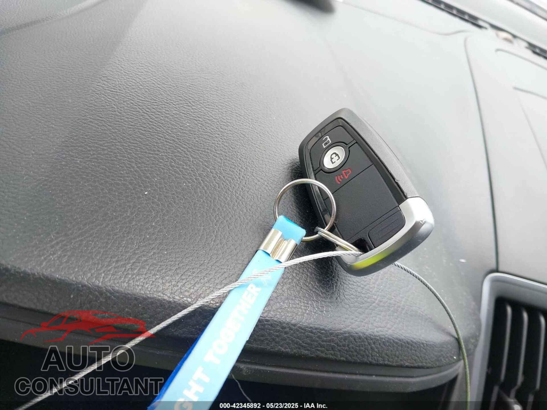 FORD EDGE 2017 - 2FMPK4G98HBB72741