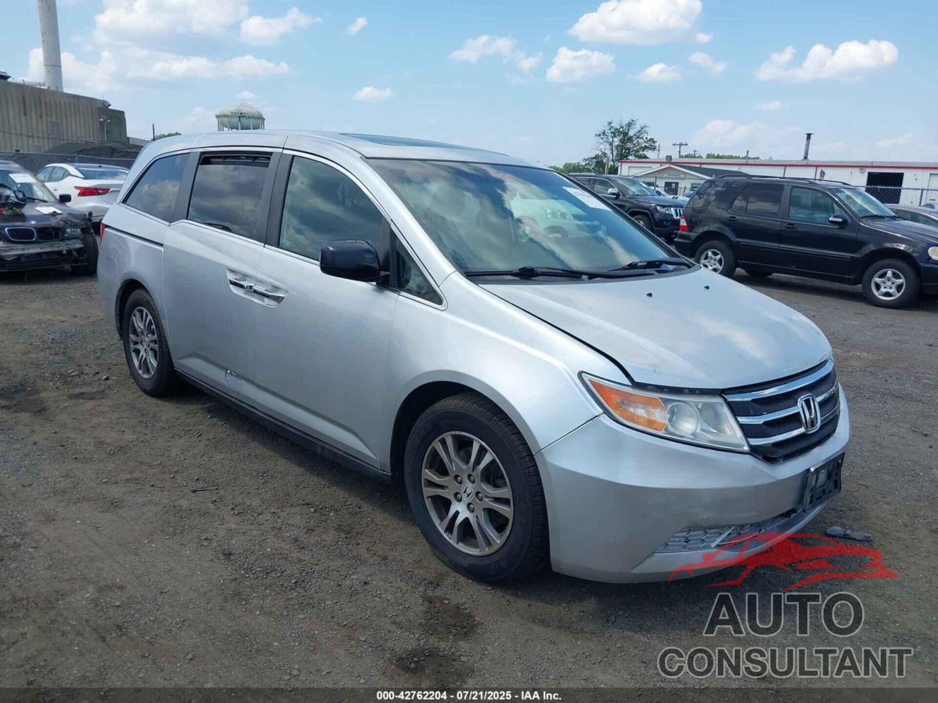 HONDA ODYSSEY 2011 - 5FNRL5H67BB077263
