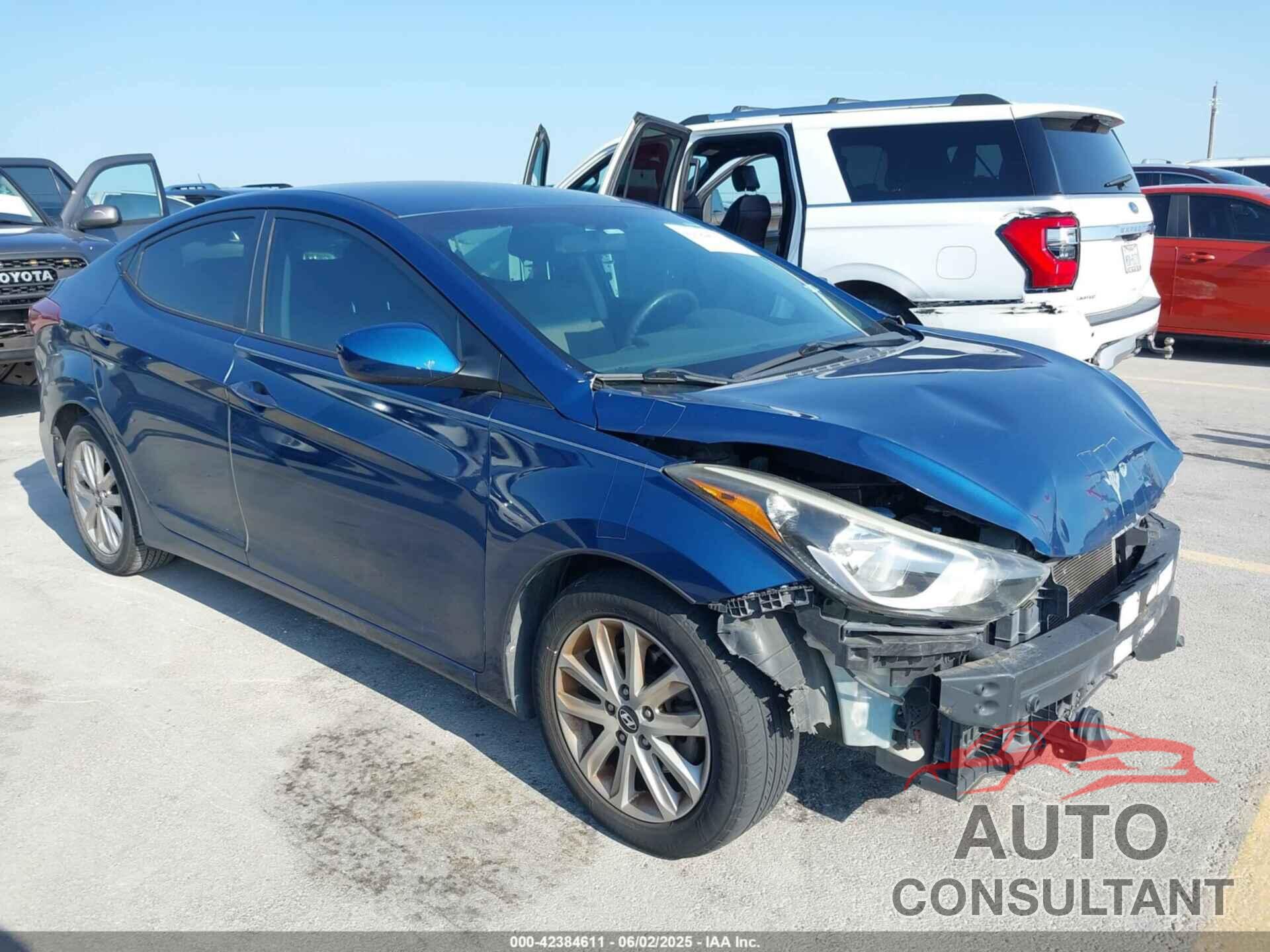 HYUNDAI ELANTRA 2015 - KMHDH4AE9FU225848