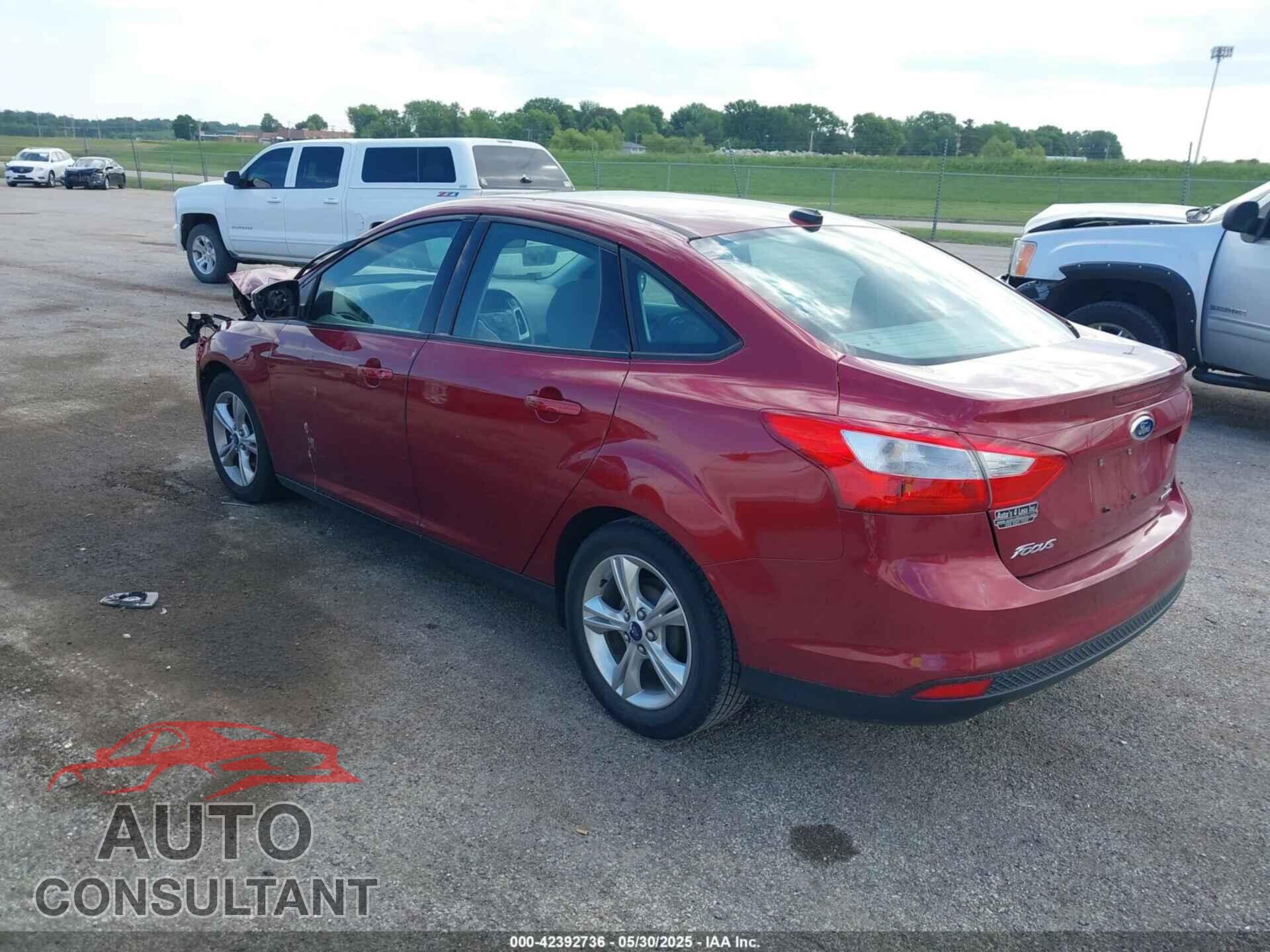 FORD FOCUS 2014 - 1FADP3F27EL227656