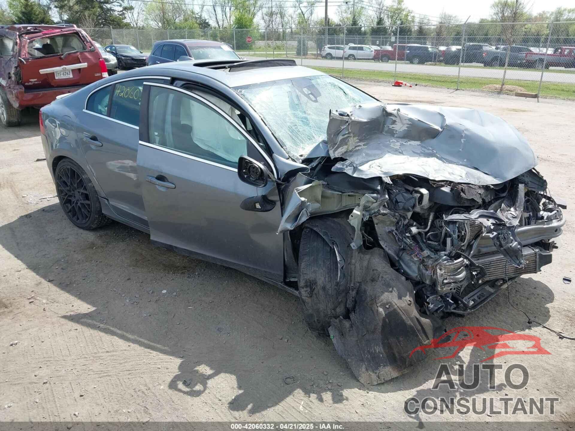VOLVO S60 2016 - YV126MFP6G2397628