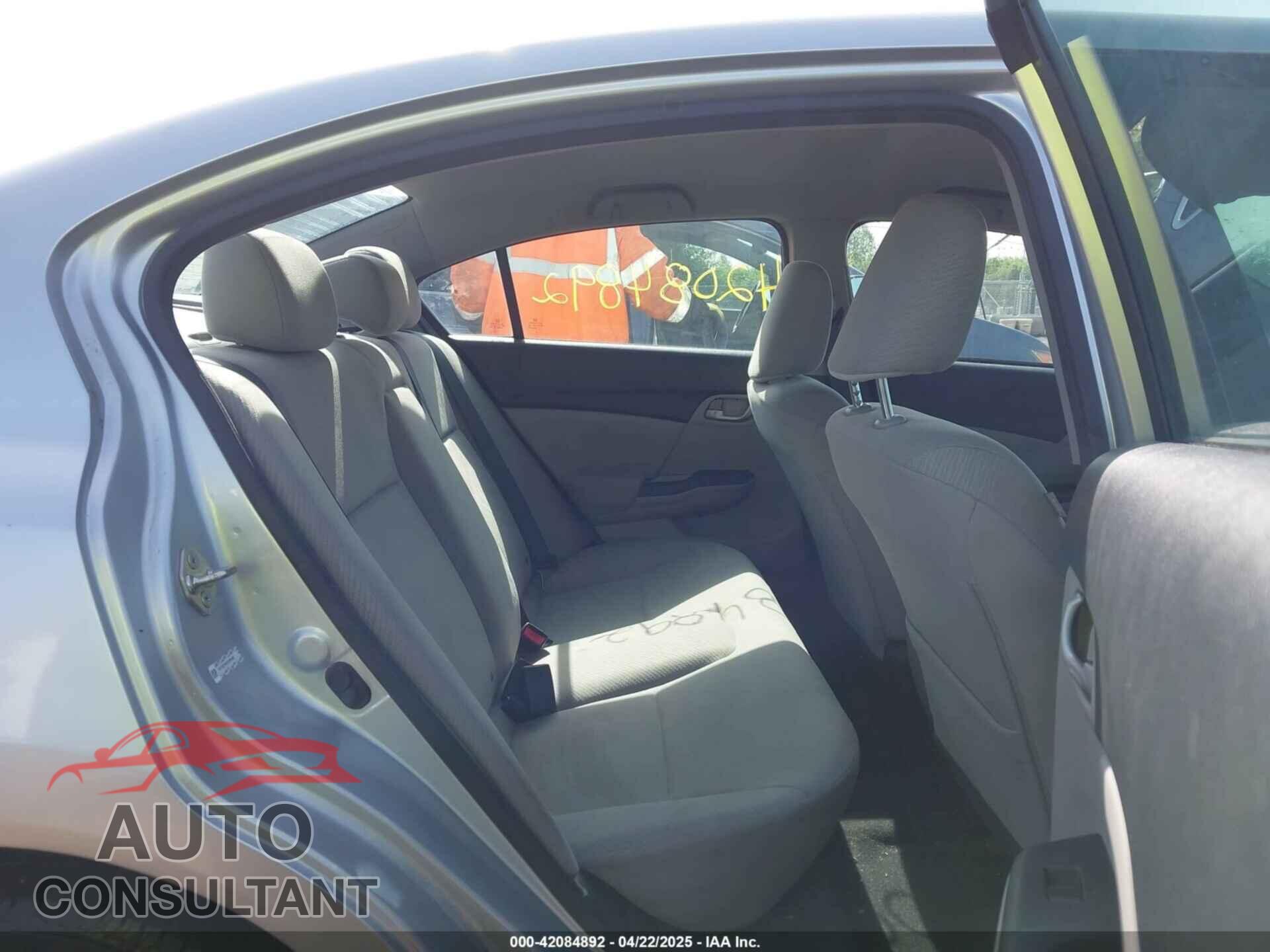 HONDA CIVIC 2013 - 19XFB2F59DE096548