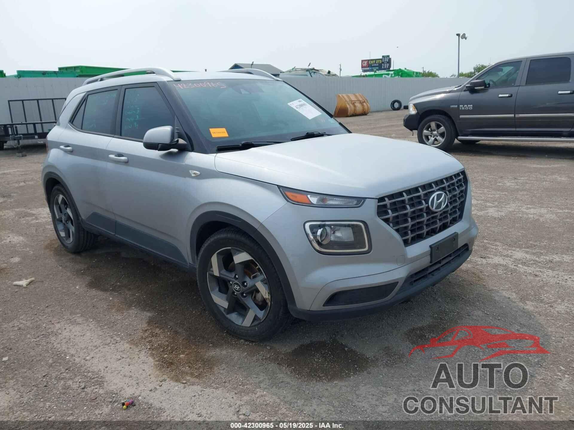 HYUNDAI VENUE 2021 - KMHRC8A37MU081076