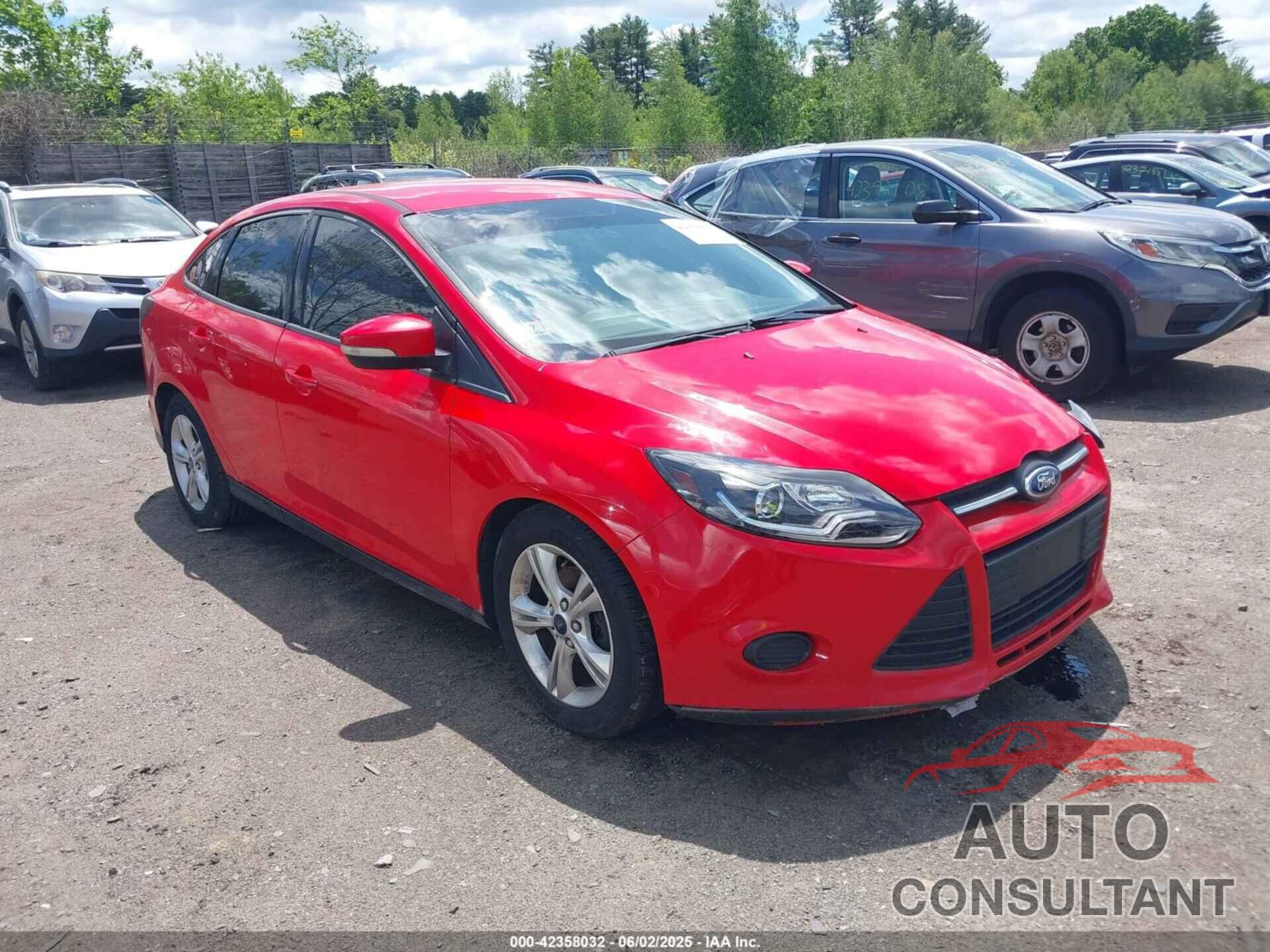 FORD FOCUS 2013 - 1FADP3F28DL293907
