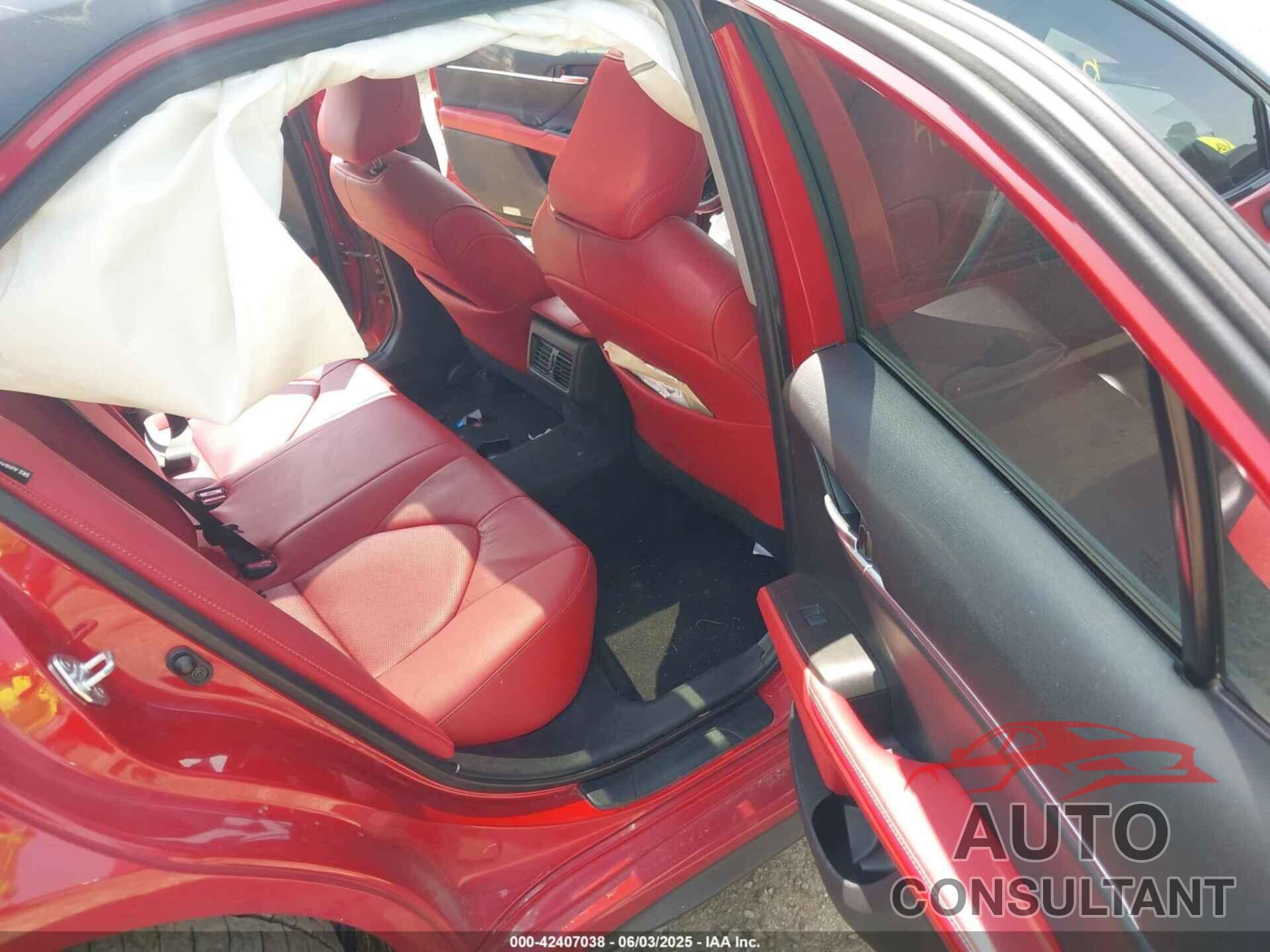 TOYOTA CAMRY 2021 - 4T1K61BK9MU031558