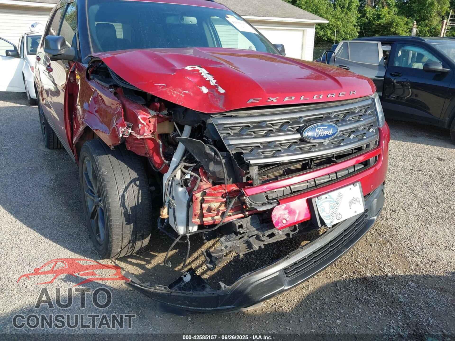 FORD EXPLORER 2018 - 1FM5K7D88JGB99313
