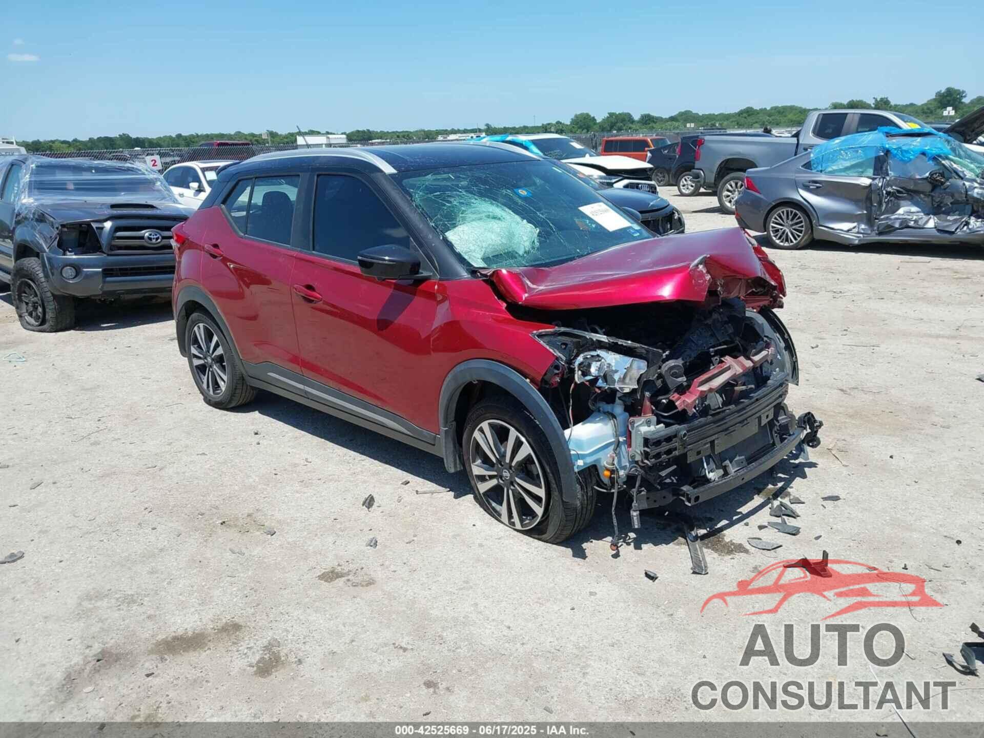 NISSAN KICKS 2019 - 3N1CP5CU7KL542452