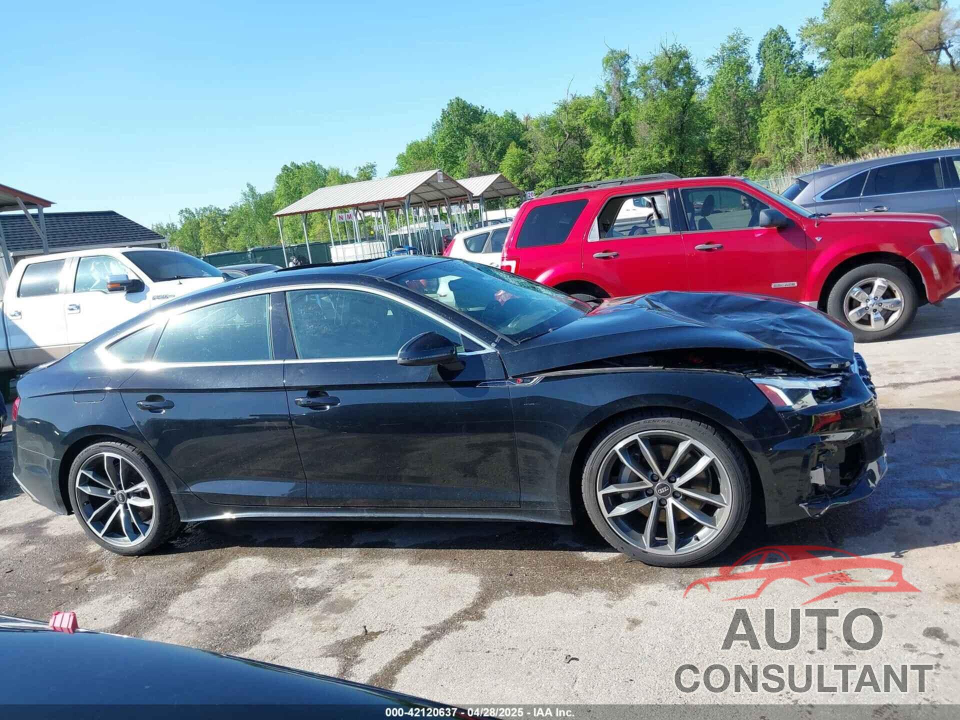 AUDI A5 SPORTBACK 2022 - WAUFACF5XNA015812