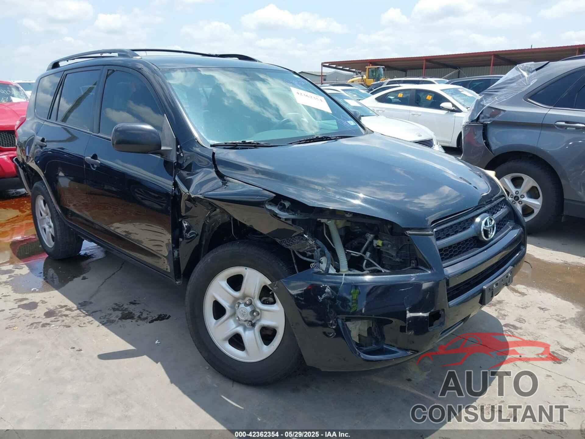 TOYOTA RAV4 2011 - JTMZF4DV6B5033500