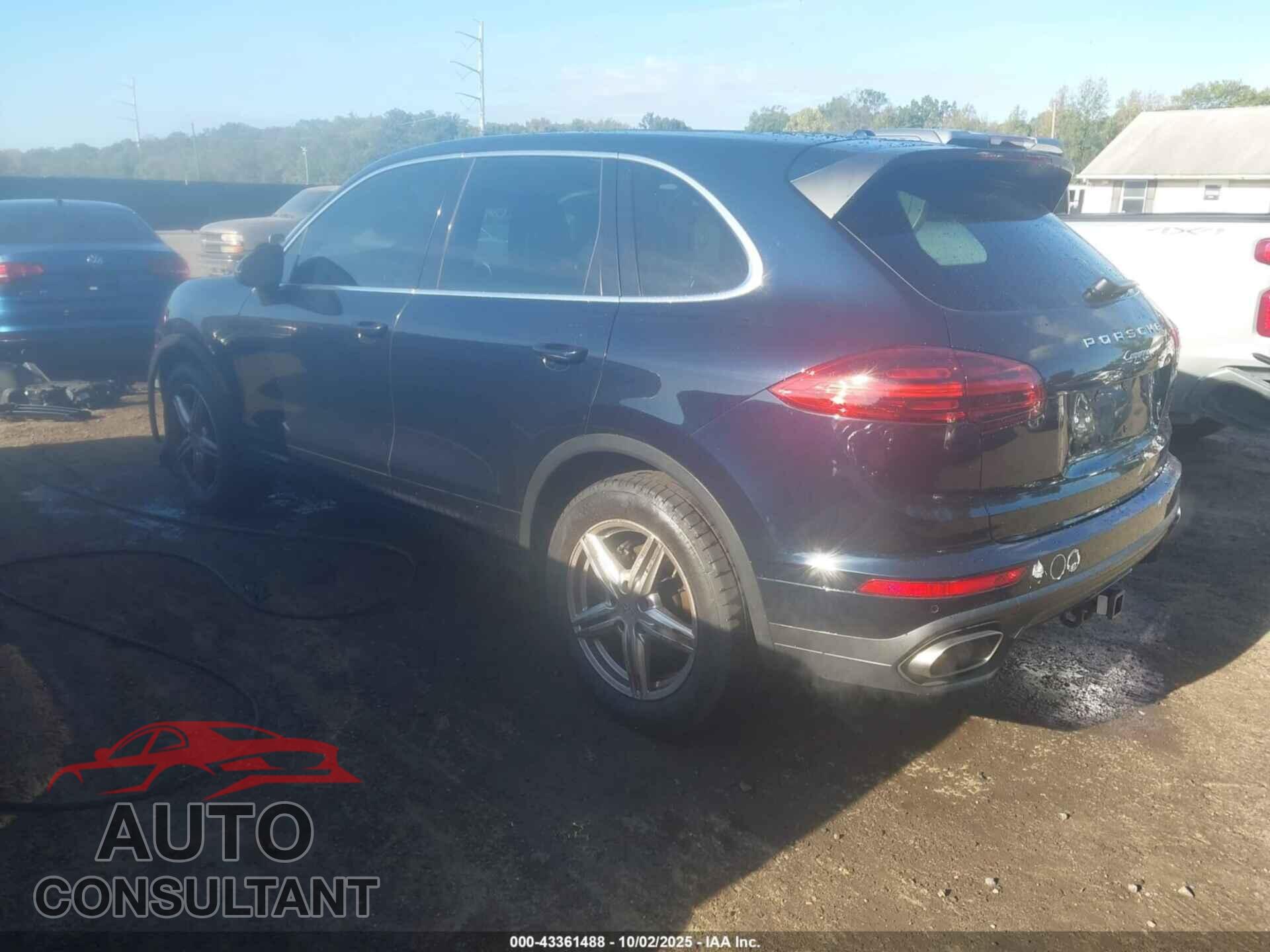 PORSCHE CAYENNE 2016 - WP1AA2A26GLA03604