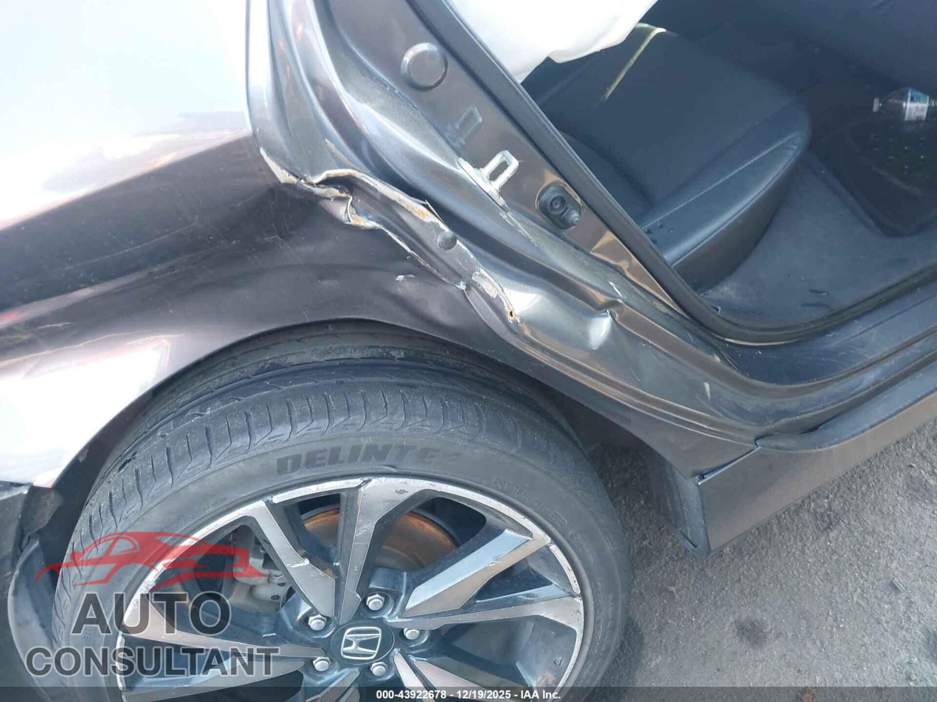 HONDA CIVIC 2019 - 2HGFC2F8XKH572302