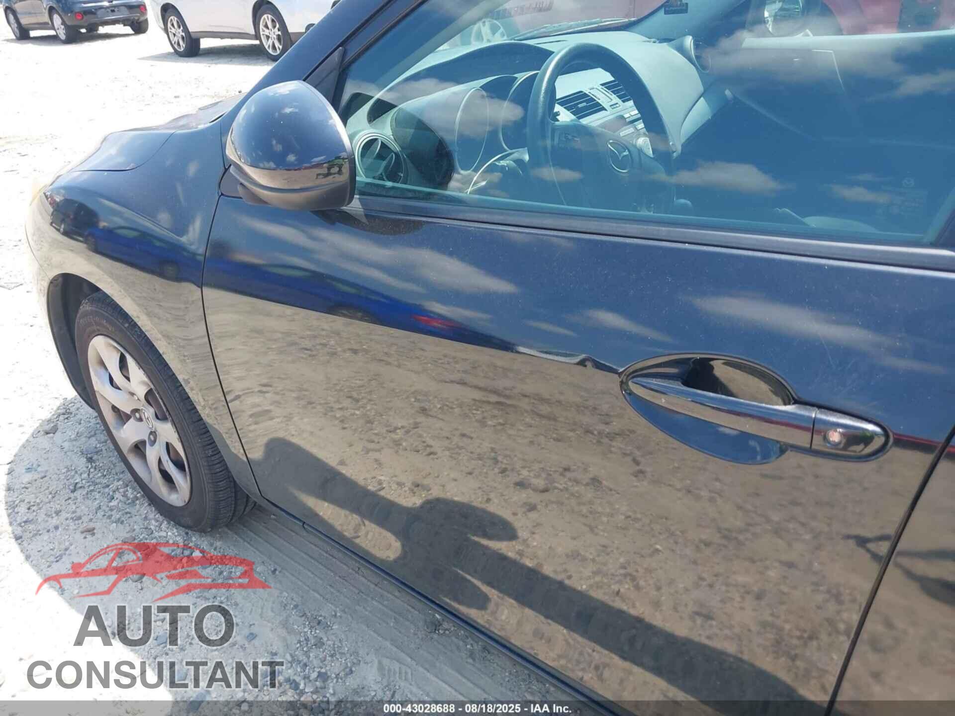 MAZDA MAZDA3 2011 - JM1BL1UF2B1447754