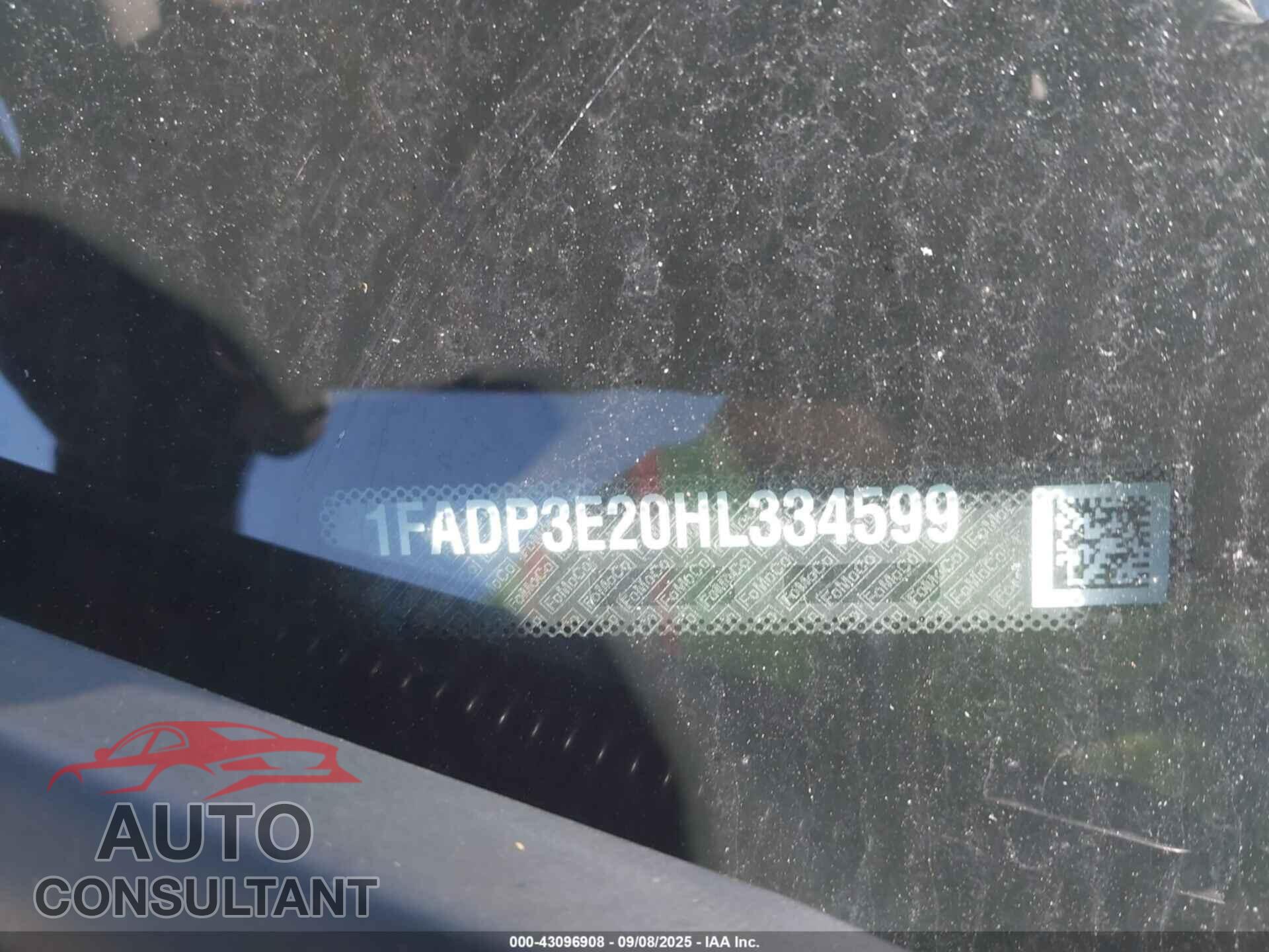 FORD FOCUS 2017 - 1FADP3E20HL334599