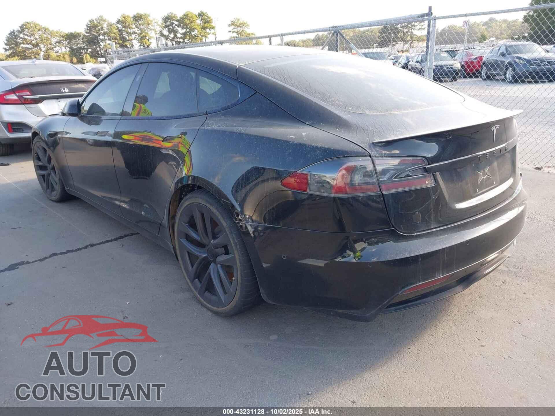 TESLA MODEL S 2021 - 5YJSA1E61MF451180