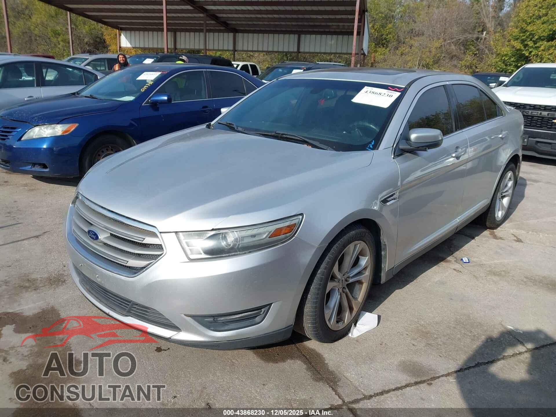 FORD TAURUS 2013 - 1FAHP2E81DG220954