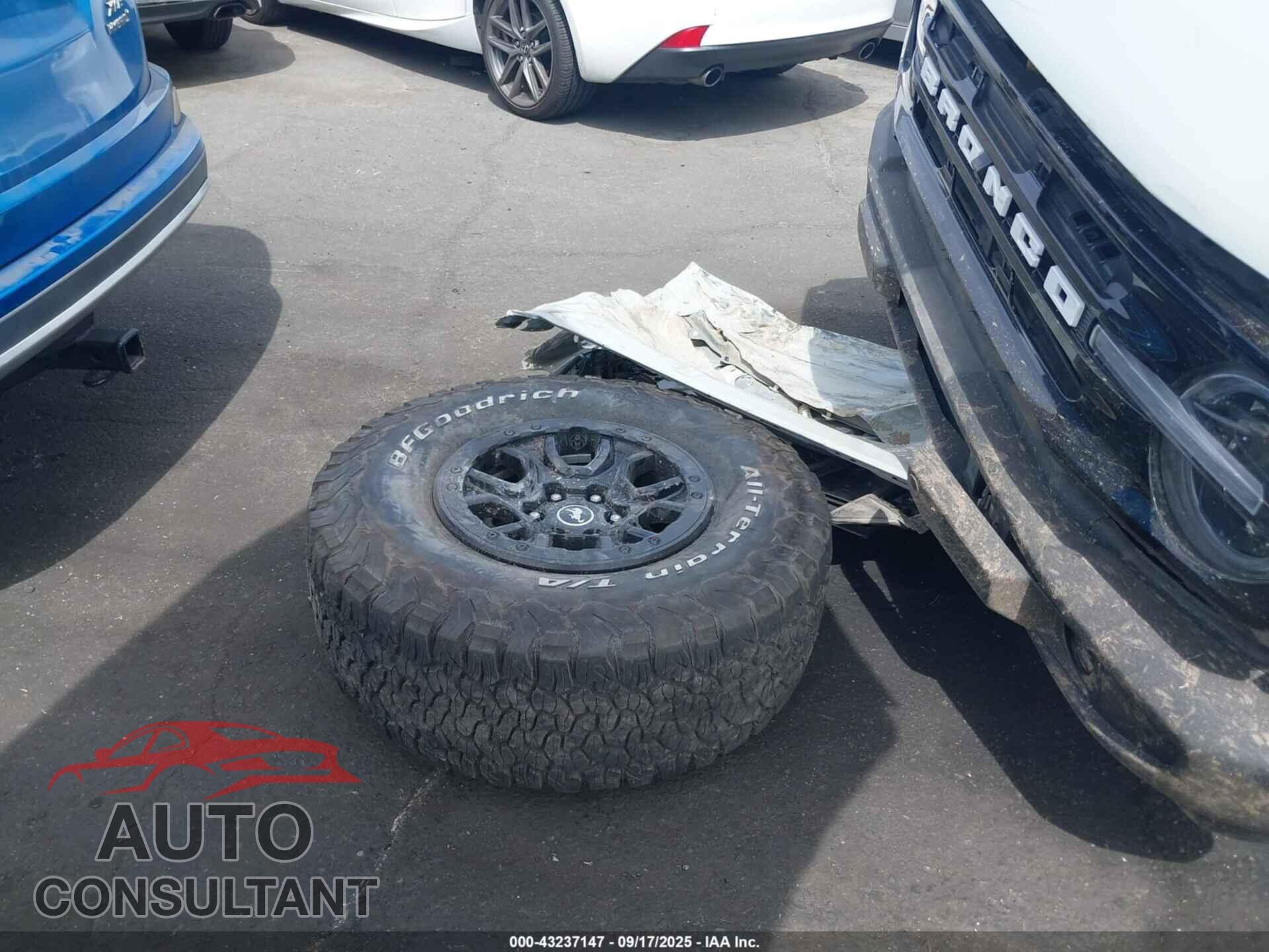 FORD BRONCO 2023 - 1FMEE5DP5PLA95929