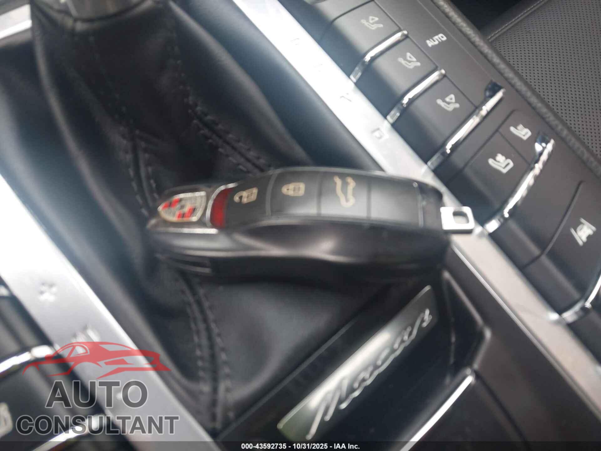 PORSCHE MACAN 2019 - WP1AA2A5XKLB06558