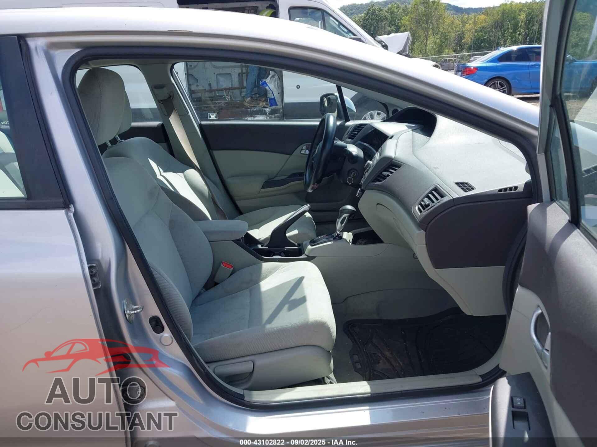 HONDA CIVIC 2012 - 2HGFB2F86CH570261