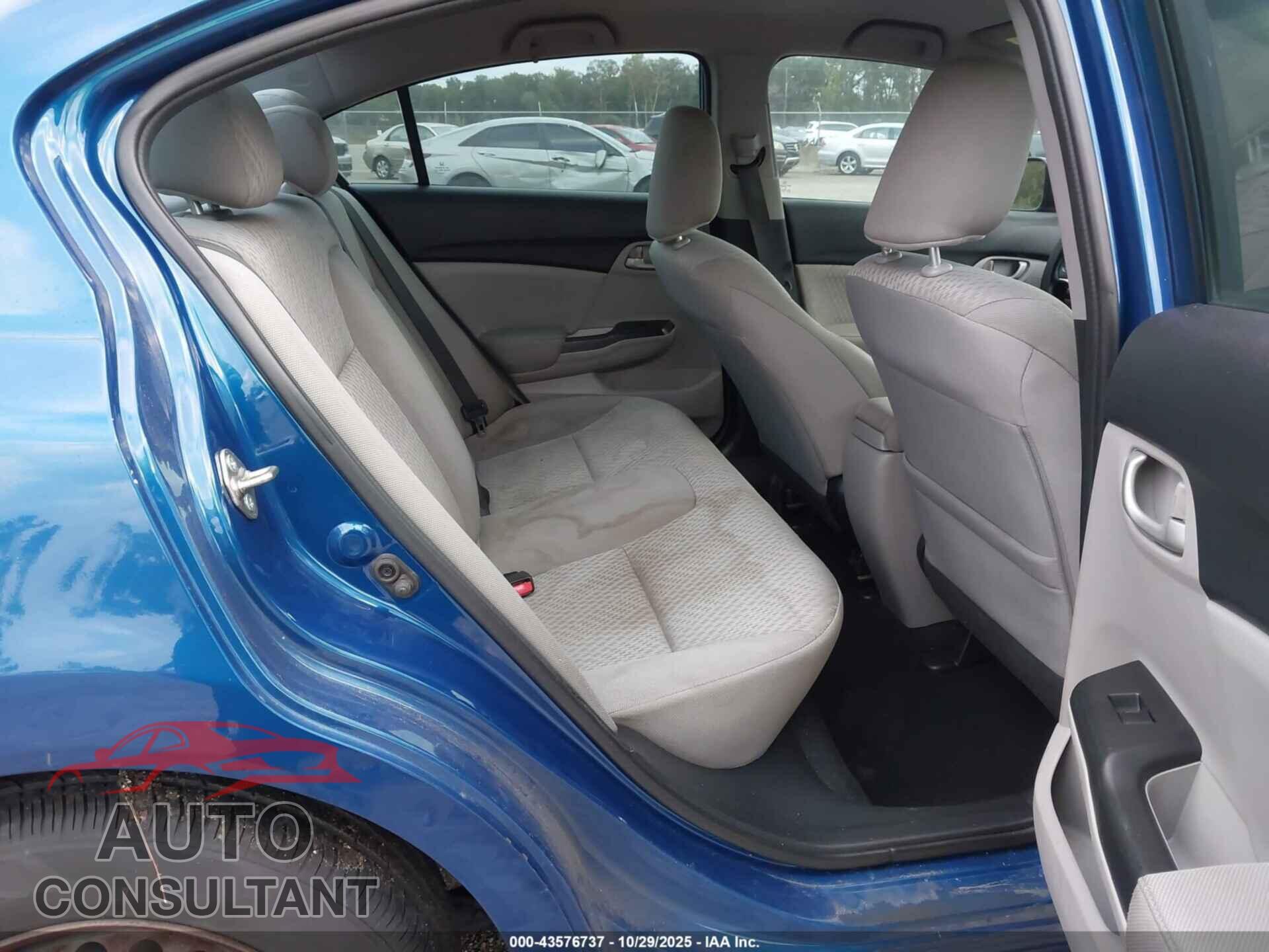 HONDA CIVIC 2015 - 19XFB2F58FE006776