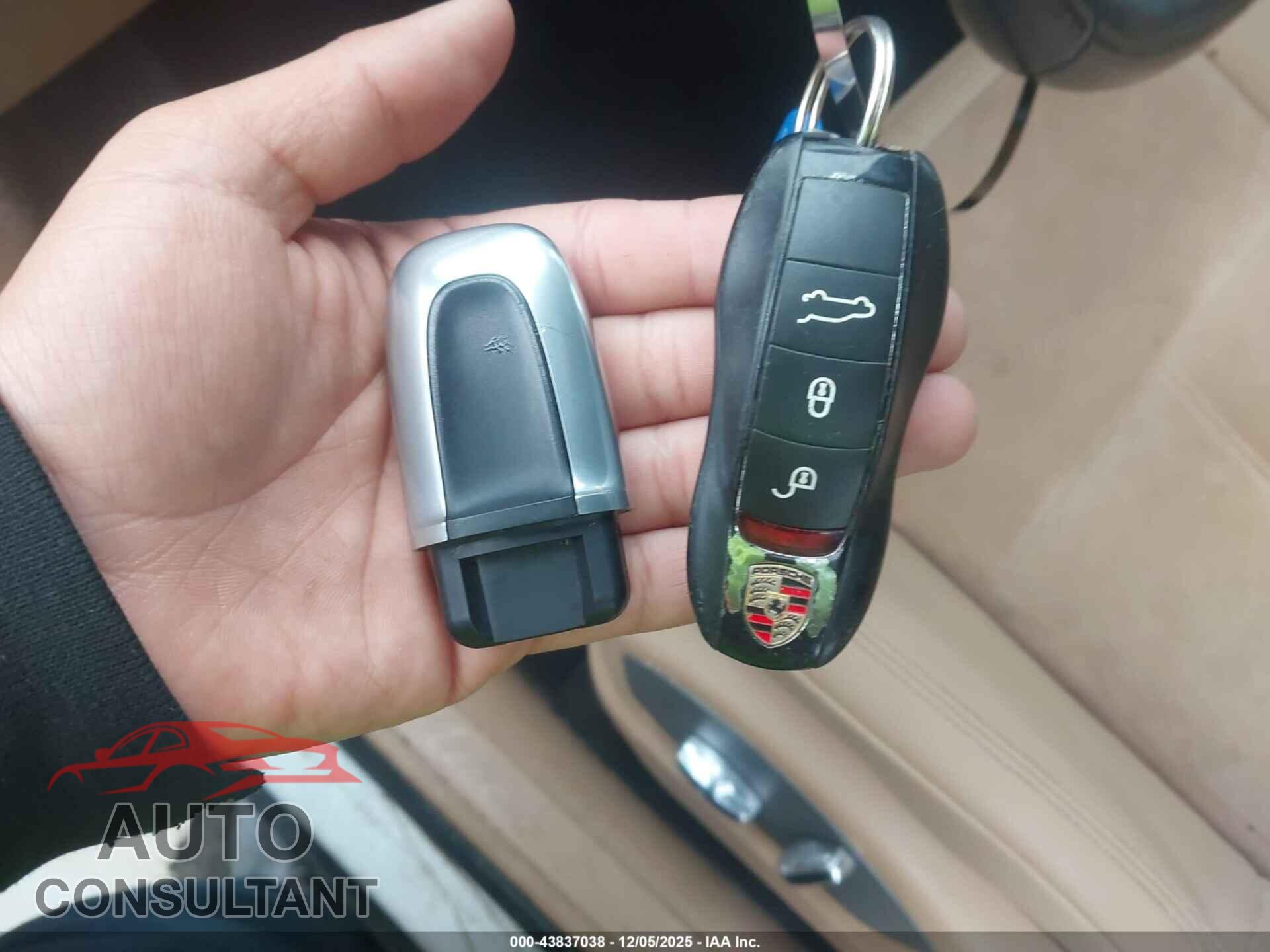 PORSCHE MACAN 2017 - WP1AA2A51HLB06683