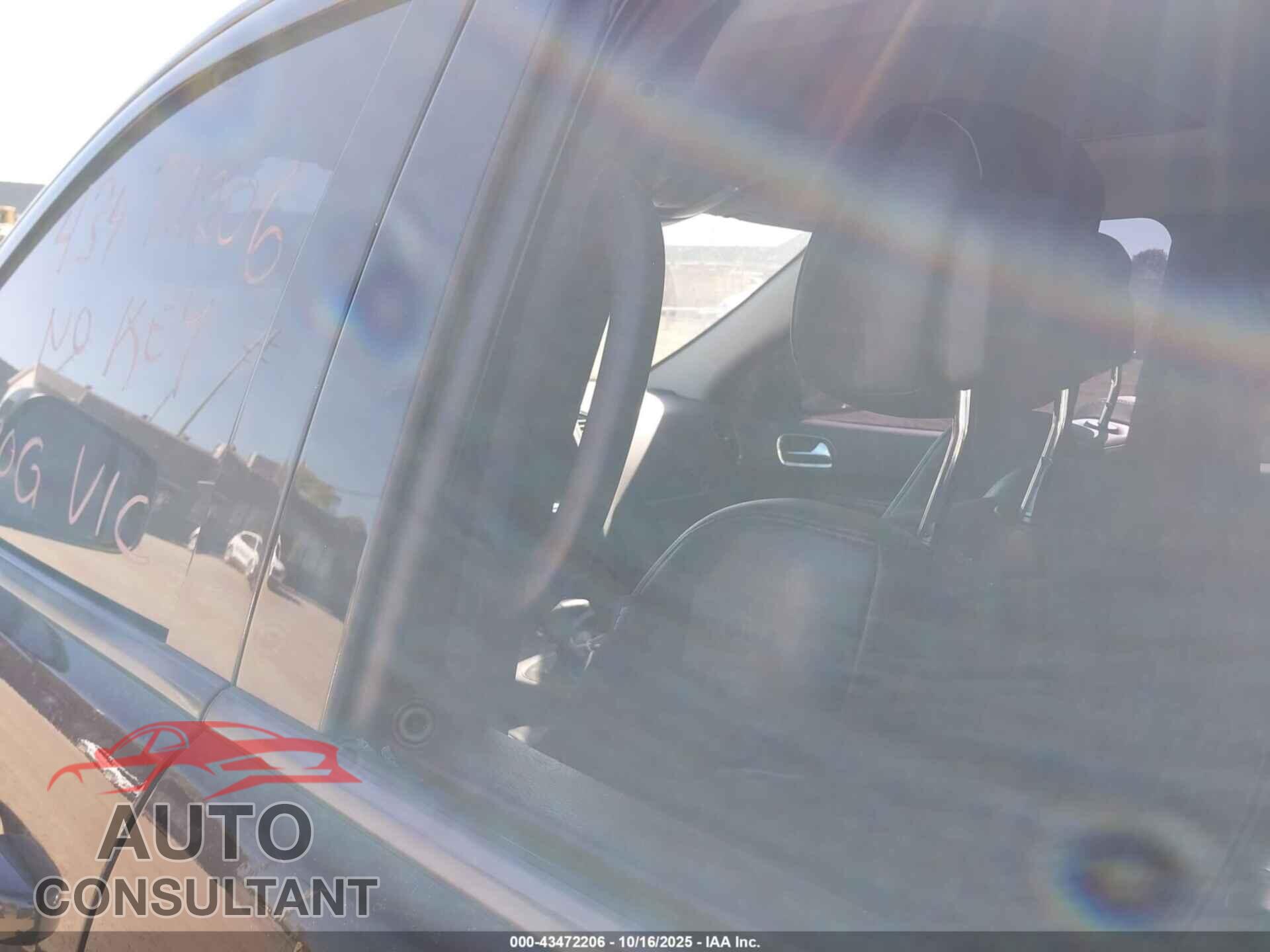 DODGE DURANGO 2018 - 1C4RDJDG1JC443363