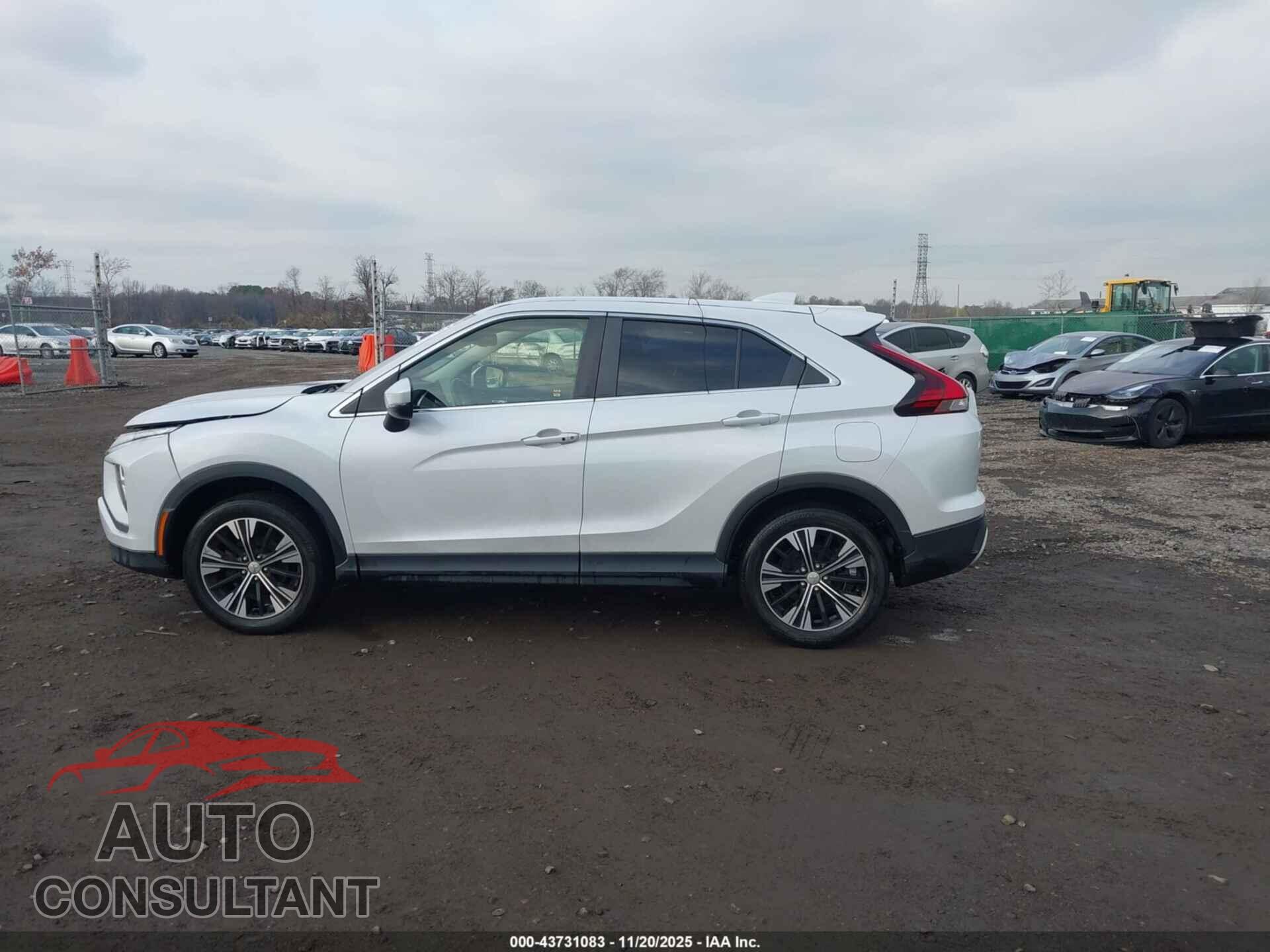 MITSUBISHI ECLIPSE CROSS 2022 - JA4ATWAA8NZ040460