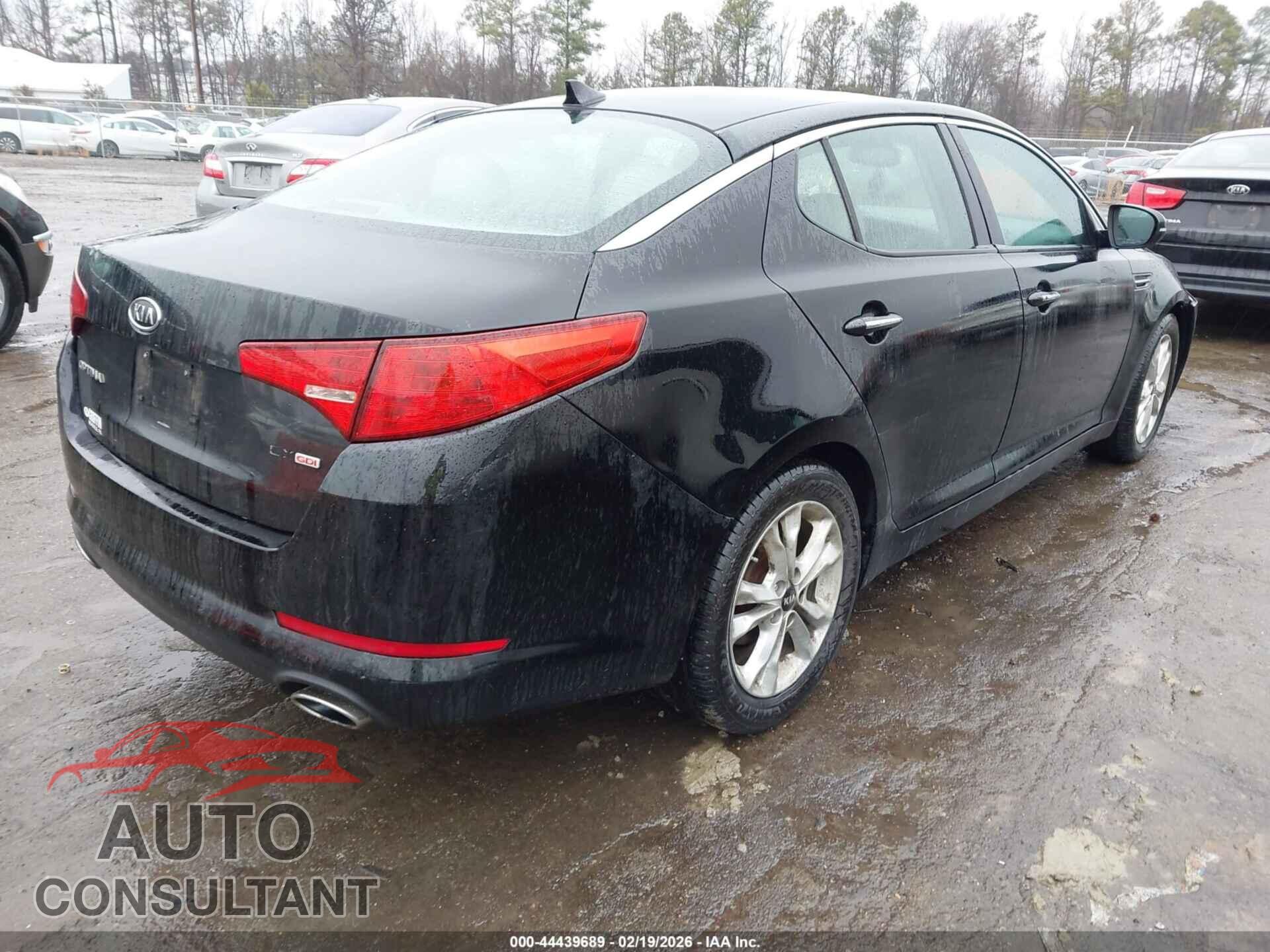 KIA OPTIMA 2011 - KNAGN4A77B5147406