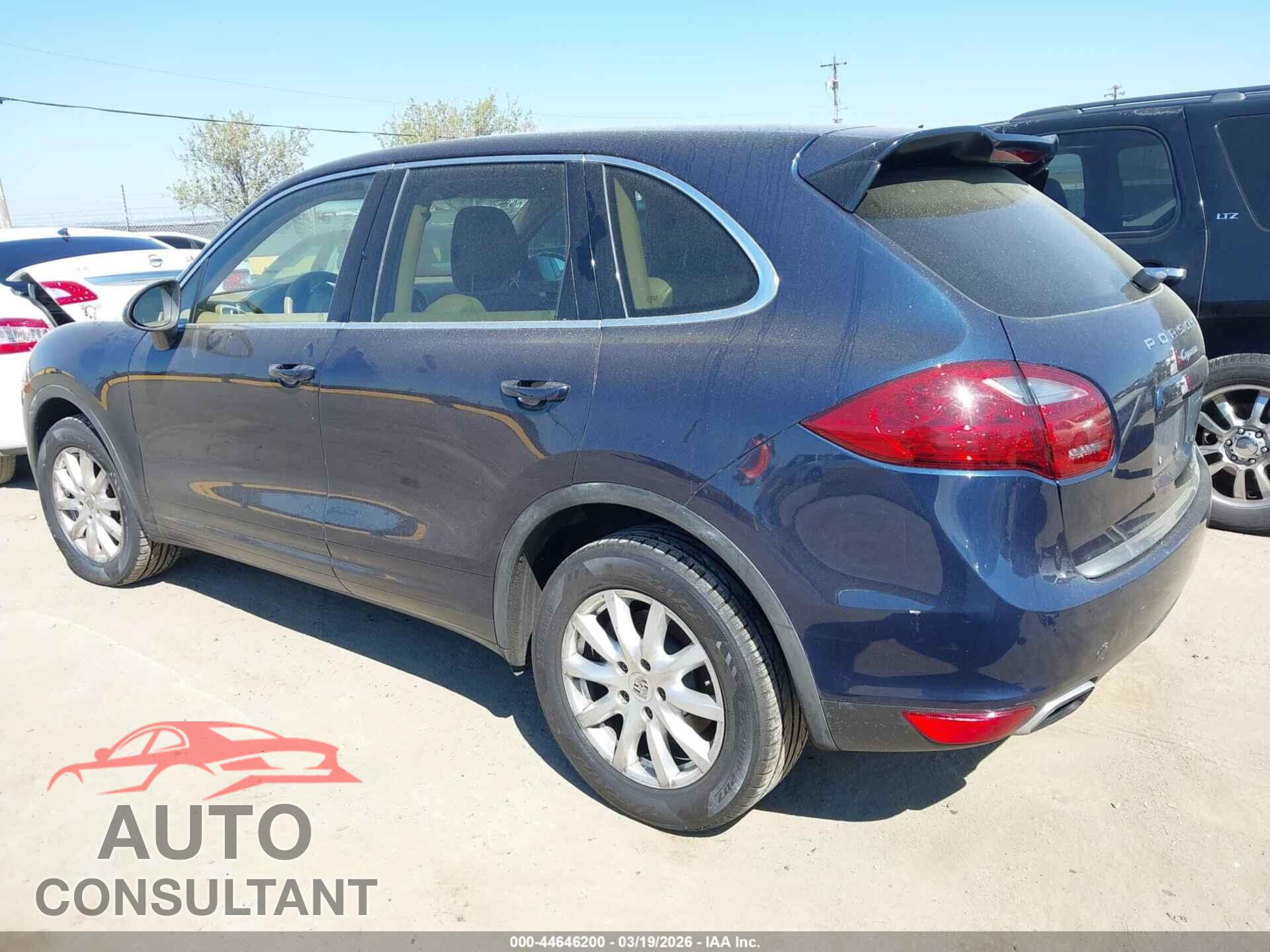 PORSCHE CAYENNE 2012 - WP1AA2A2XCLA11537