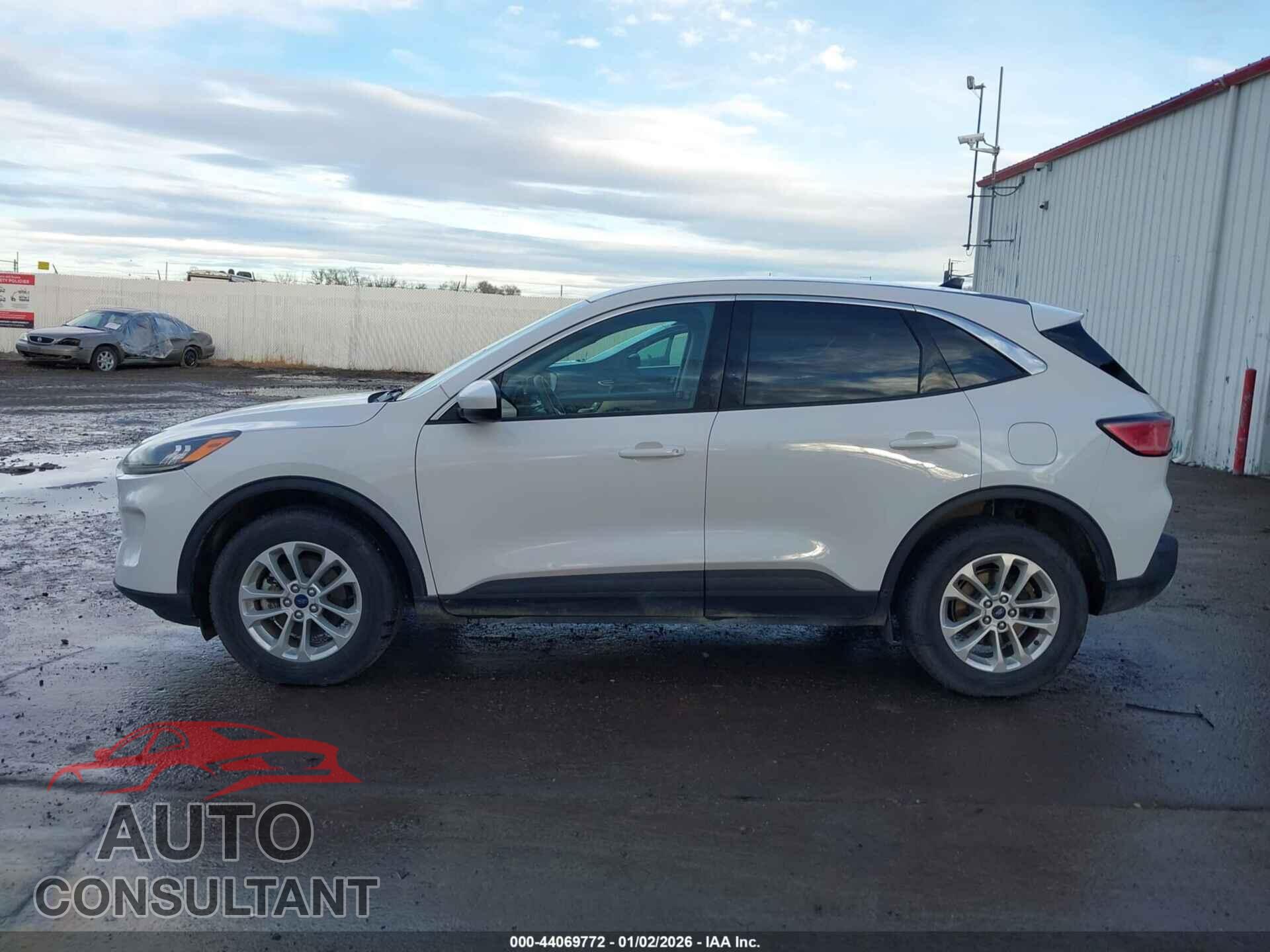 FORD ESCAPE 2020 - 1FMCU9G65LUA37005